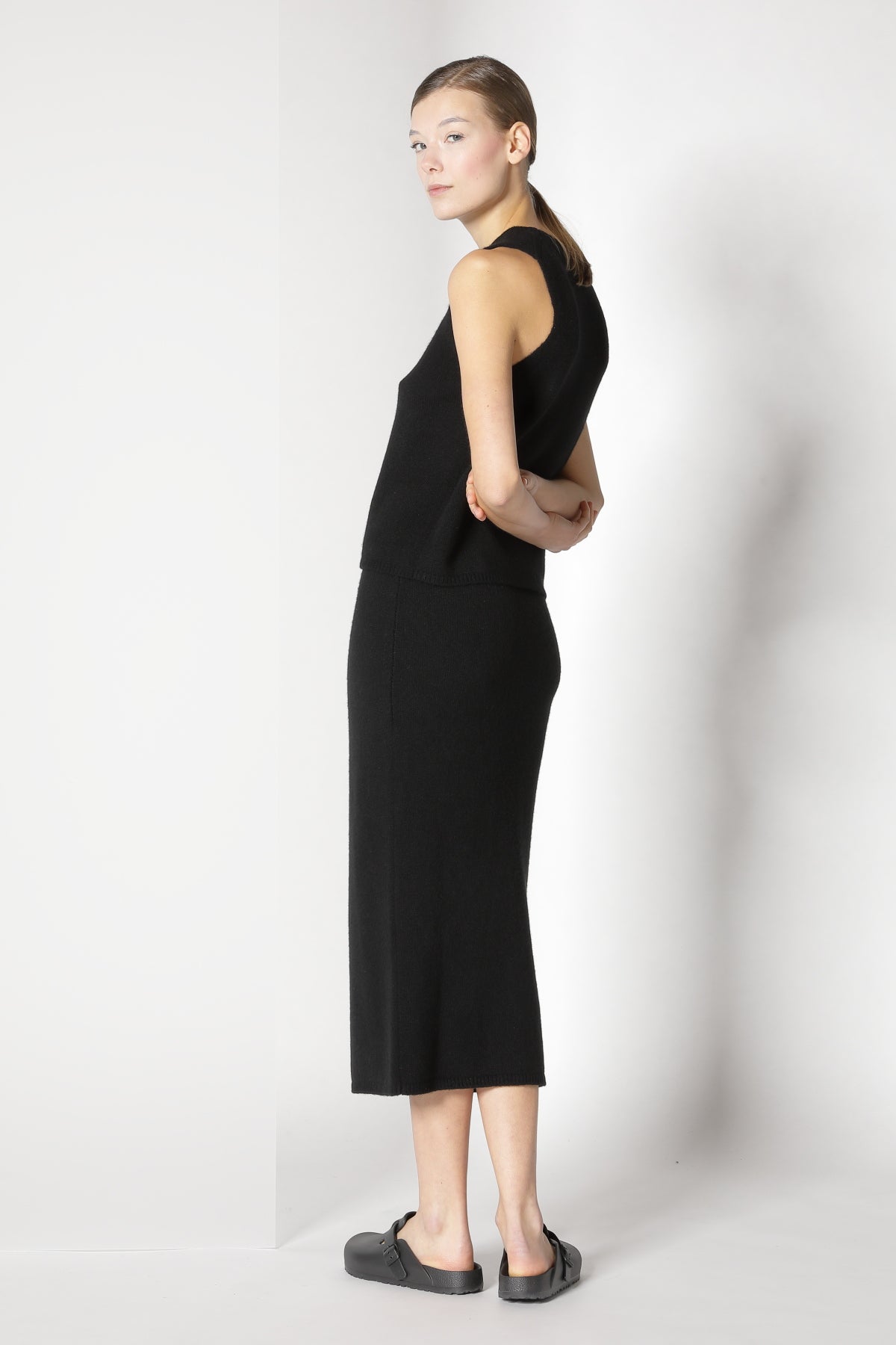 Sminfinity-Blurry Crew Top-Shirts-Black-Deal-Outlet-by-ARCHIVIST