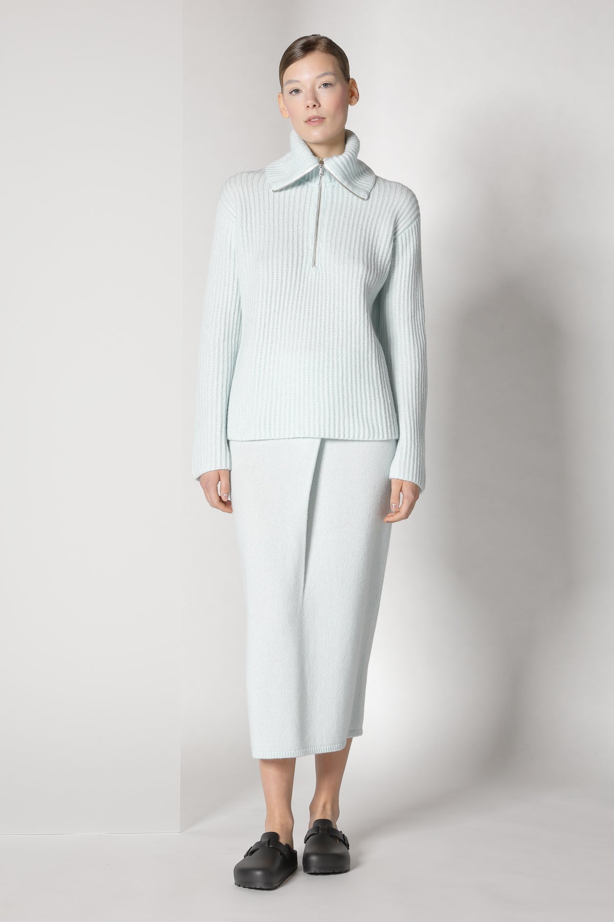 Sminfinity-Blurry Ribbed Zip-Jumper-Strick & Pullover-Black-Deal-Outlet-by-ARCHIVIST