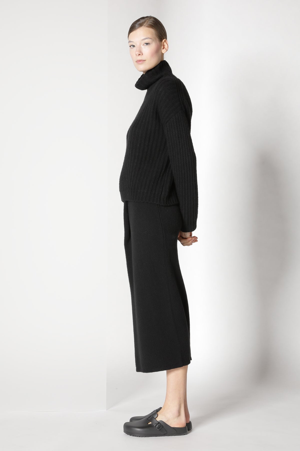 Sminfinity-Blurry Ribbed Turtleneck-Strick & Pullover-Black-Deal-Outlet-by-ARCHIVIST