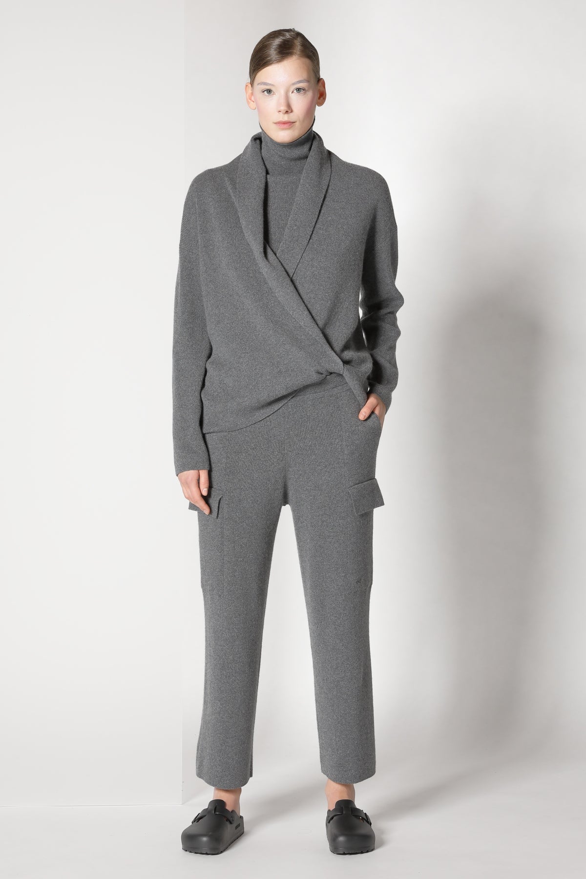 Sminfinity-Chilly Loose Jacket-Jacken & Mäntel-Black-Deal-Outlet-by-ARCHIVIST