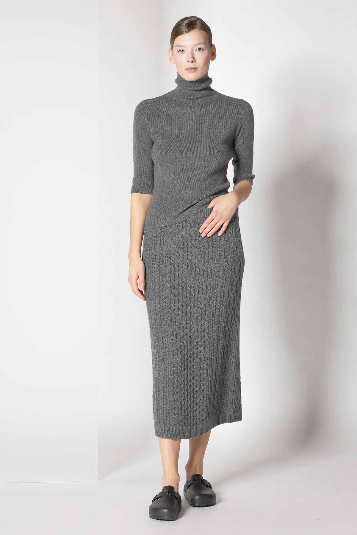 Sminfinity-Chilly Cable Maxi Skirt-Kleider & Röcke-Black-Deal-Outlet-by-ARCHIVIST