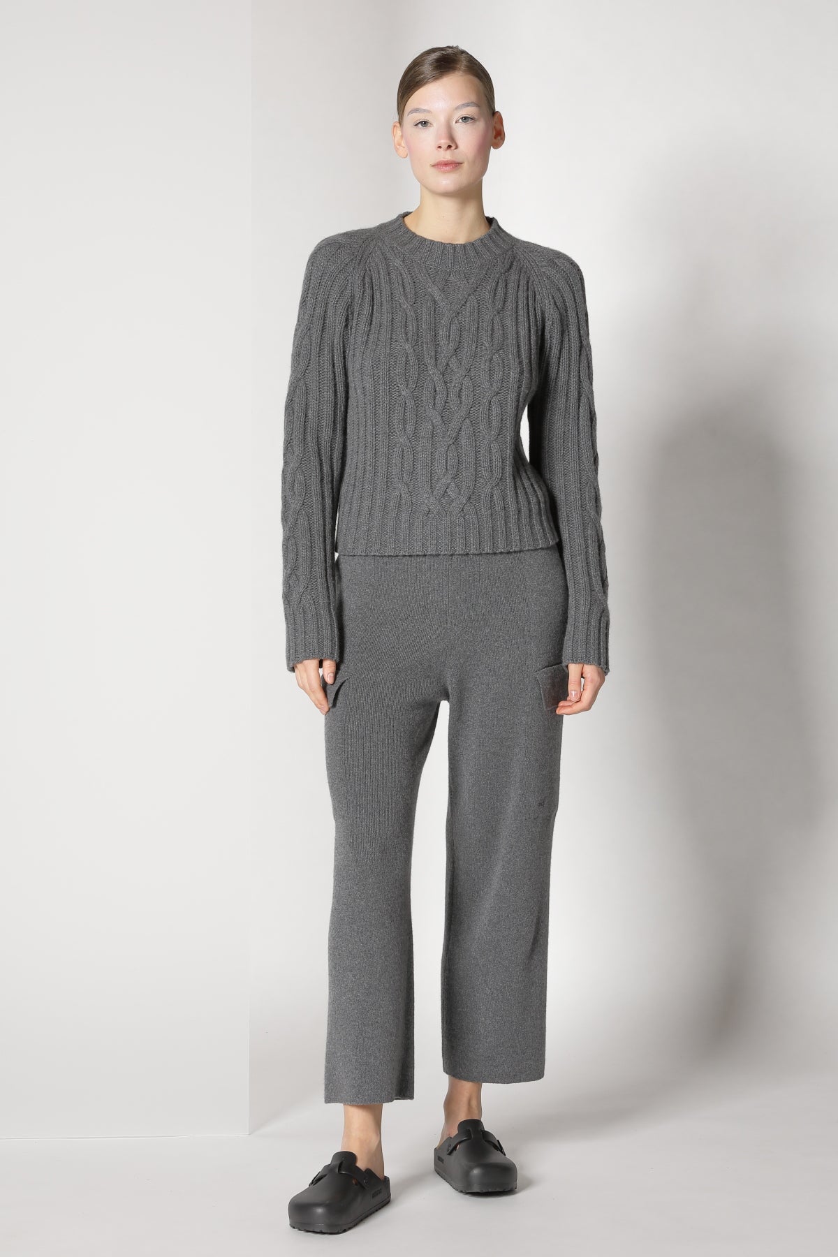 Sminfinity-Chilly Cable Jumper-Strick & Pullover-Black-Deal-Outlet-by-ARCHIVIST