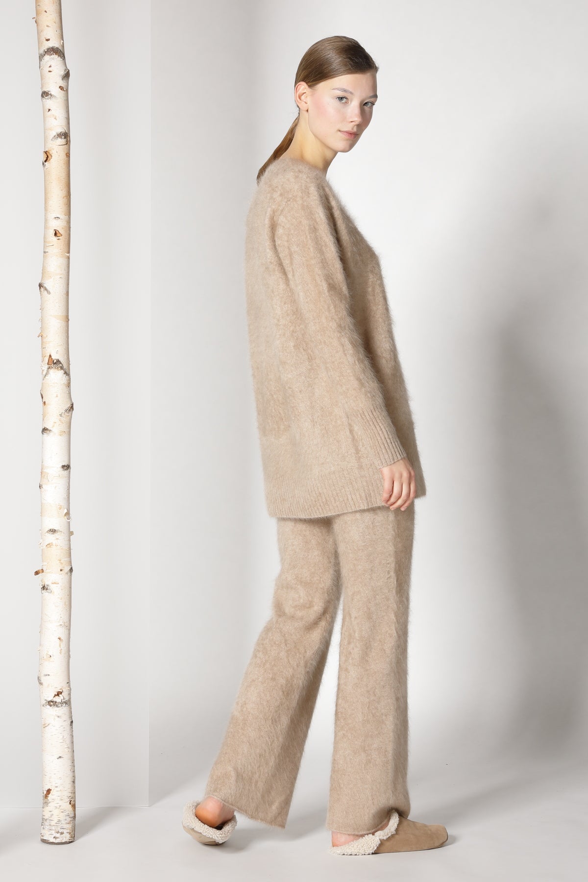 Sminfinity-Furry Boyfriend Jumper-Strick & Pullover-Black-Deal-Outlet-by-ARCHIVIST