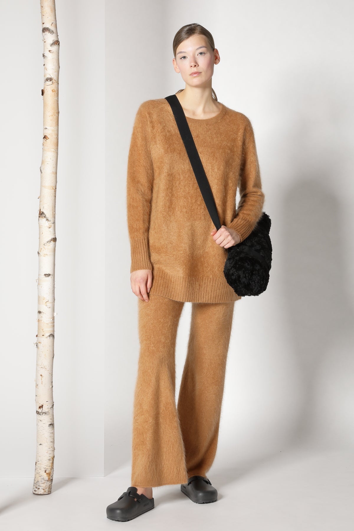 Sminfinity-Furry Boyfriend Jumper-Strick & Pullover-Black-Deal-Outlet-by-ARCHIVIST