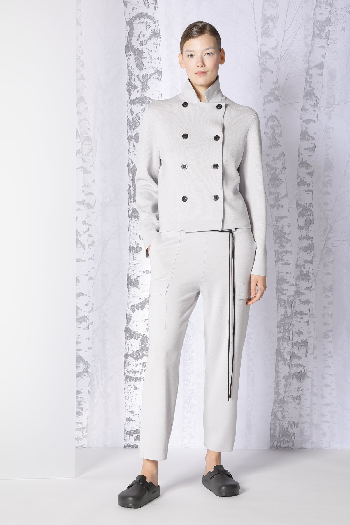 Sminfinity-Milano Cropped Jacket-Jacken & Mäntel-Black-Deal-Outlet-by-ARCHIVIST