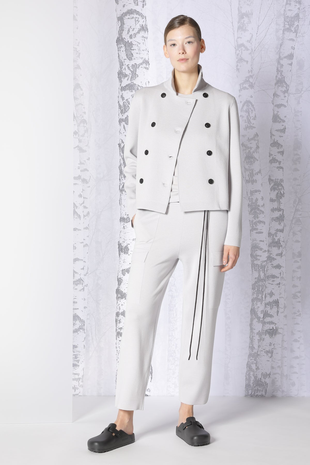 Sminfinity-Milano Cropped Jacket-Jacken & Mäntel-Black-Deal-Outlet-by-ARCHIVIST