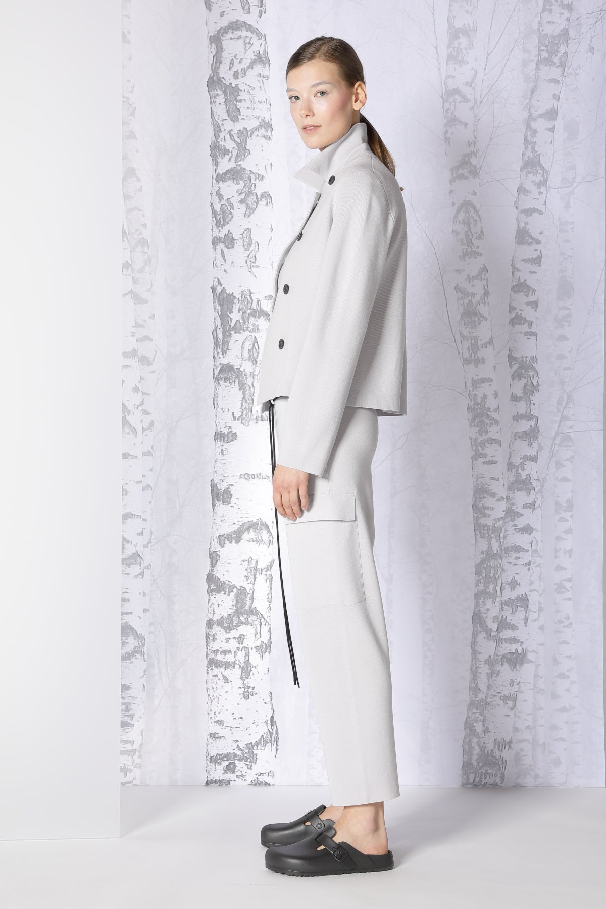 Sminfinity-Milano Cropped Jacket-Jacken & Mäntel-Black-Deal-Outlet-by-ARCHIVIST