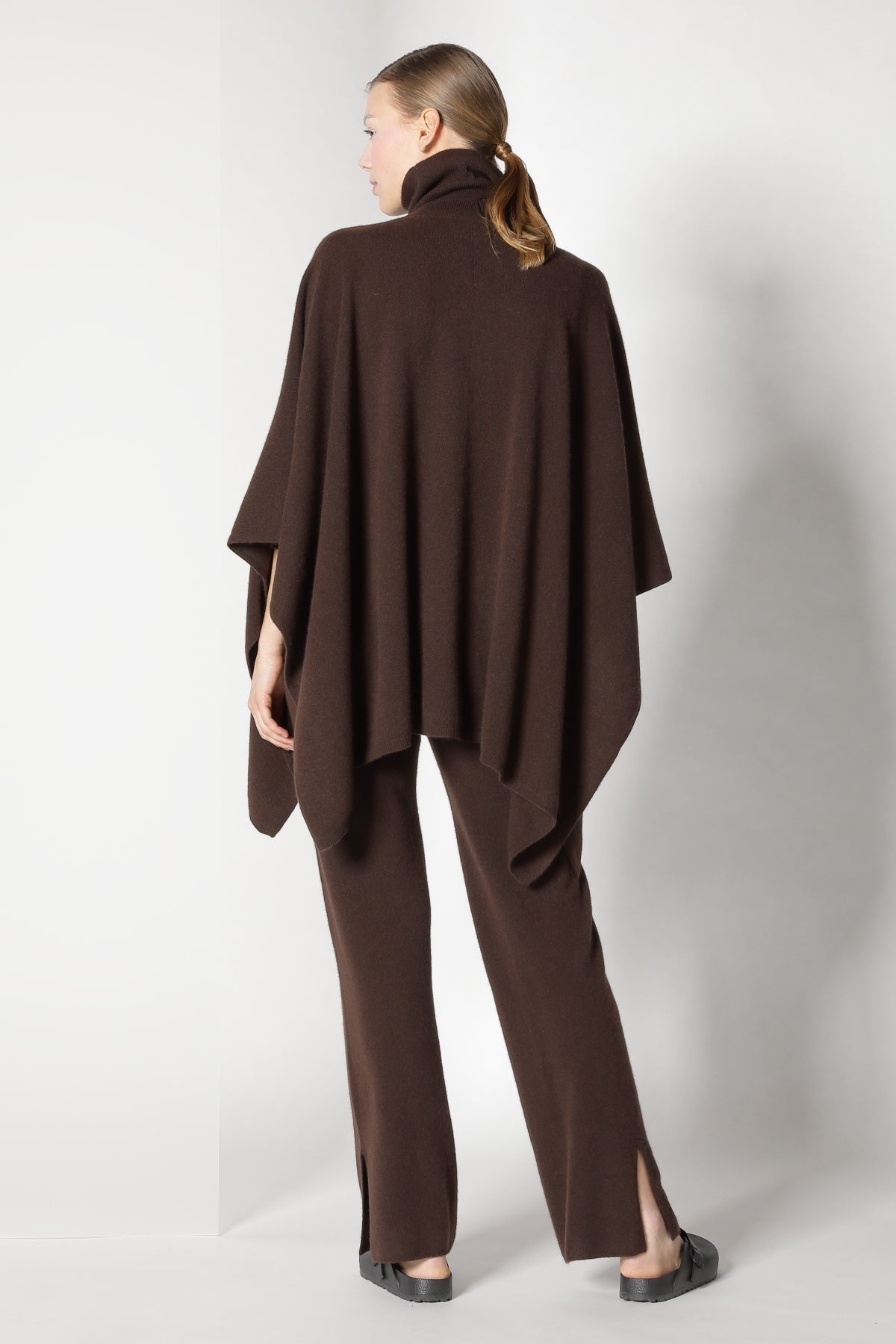 Sminfinity-Pure Cape Turtle-Strick & Pullover-Black-Deal-Outlet-by-ARCHIVIST