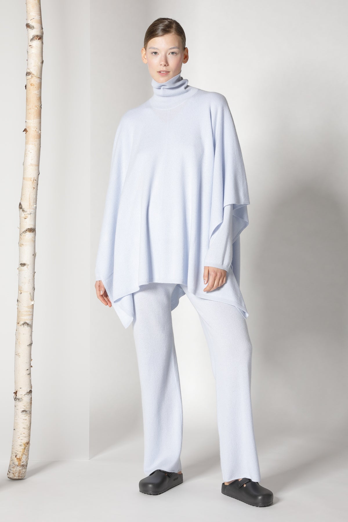 Sminfinity-Pure Cape Turtle-Strick & Pullover-Black-Deal-Outlet-by-ARCHIVIST