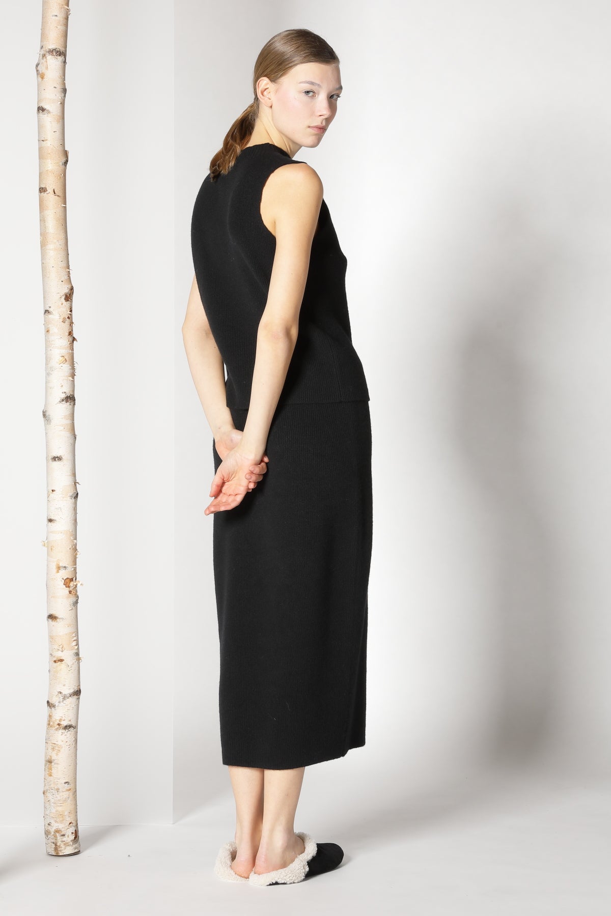 Sminfinity-Pure All Needle Top-Strick & Pullover-Black-Deal-Outlet-by-ARCHIVIST