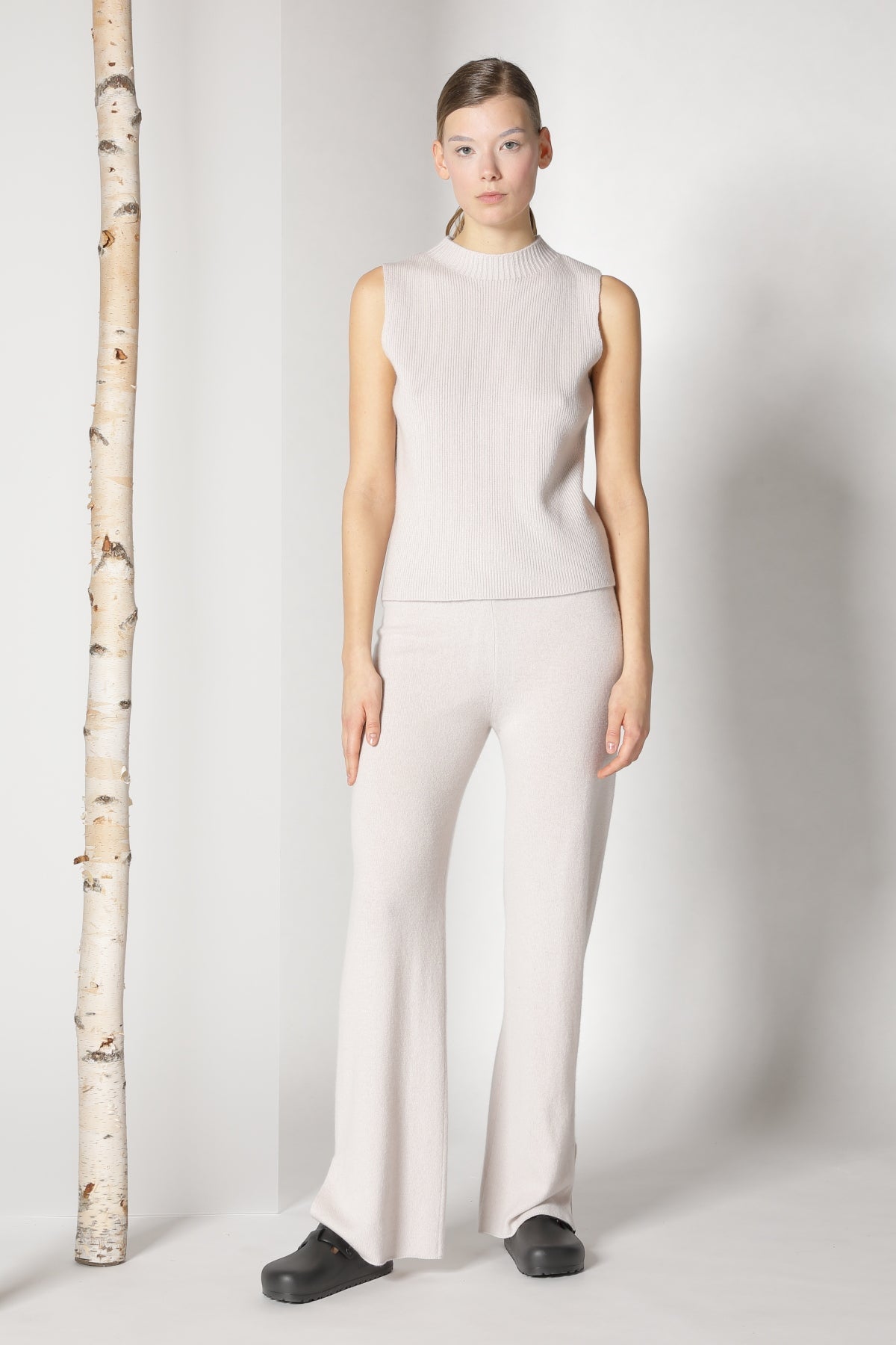 Sminfinity-Pure All Needle Top-Shirts-Black-Deal-Outlet-by-ARCHIVIST