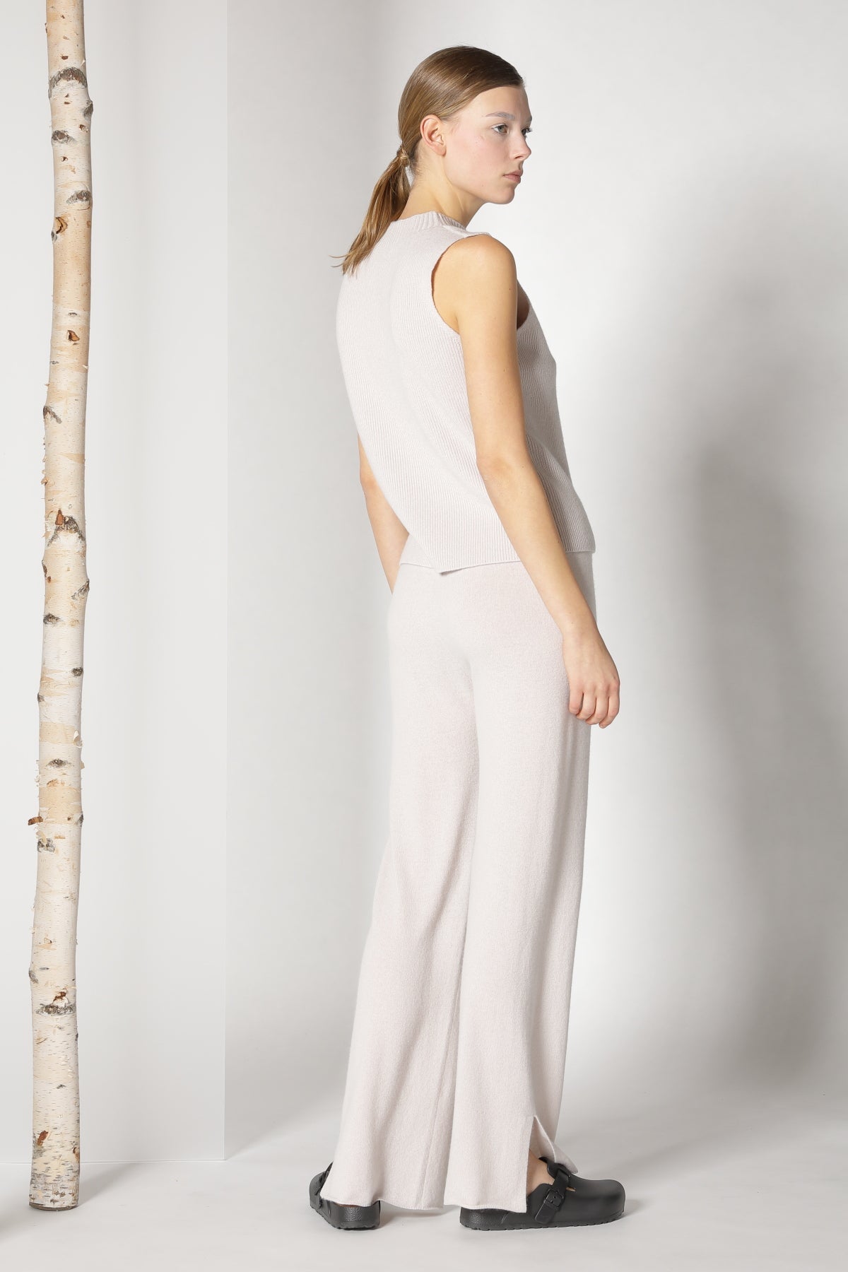 Sminfinity-Pure All Needle Top-Shirts-Black-Deal-Outlet-by-ARCHIVIST