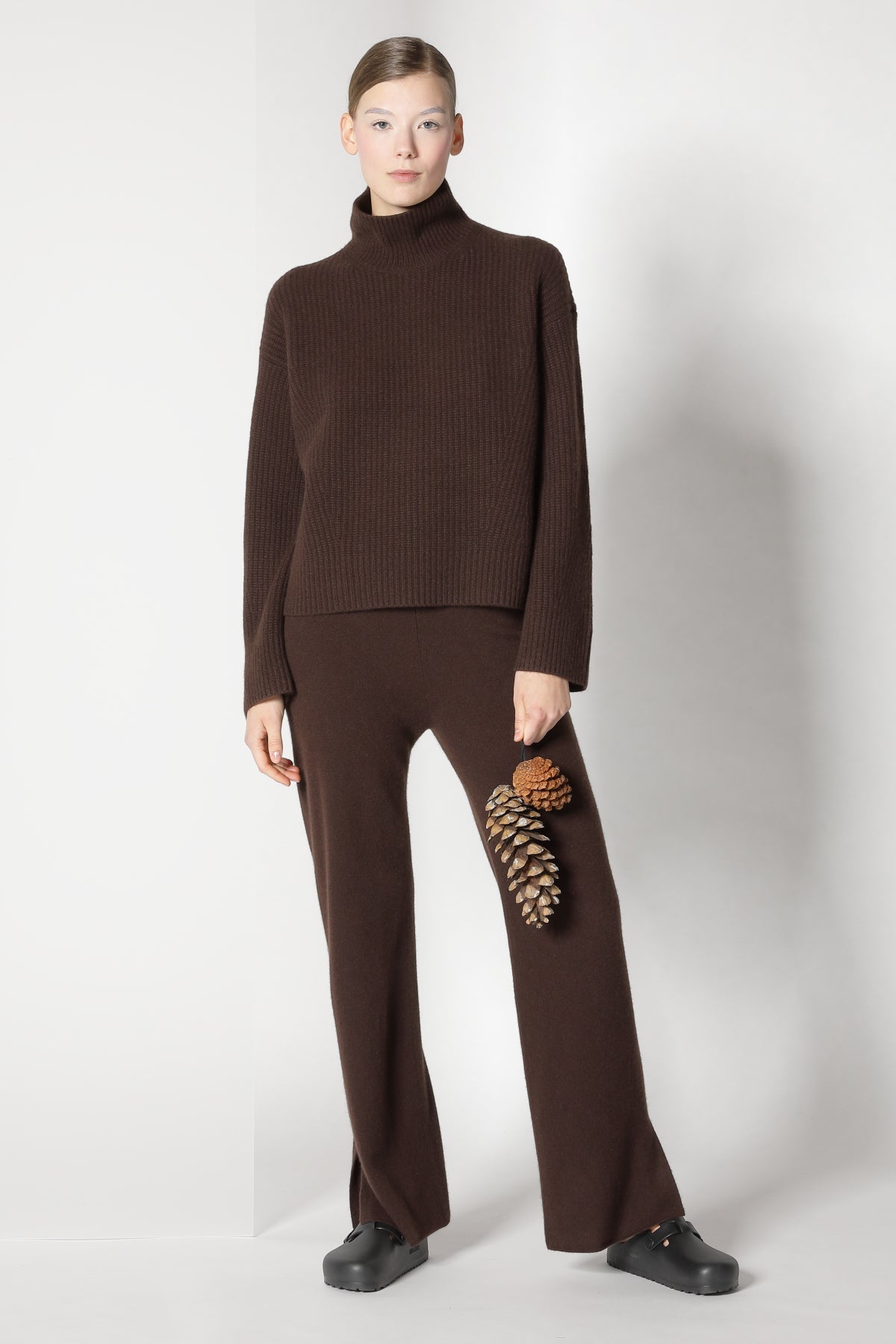 Sminfinity-Pure Icon Rib Turtle-Strick & Pullover-Black-Deal-Outlet-by-ARCHIVIST