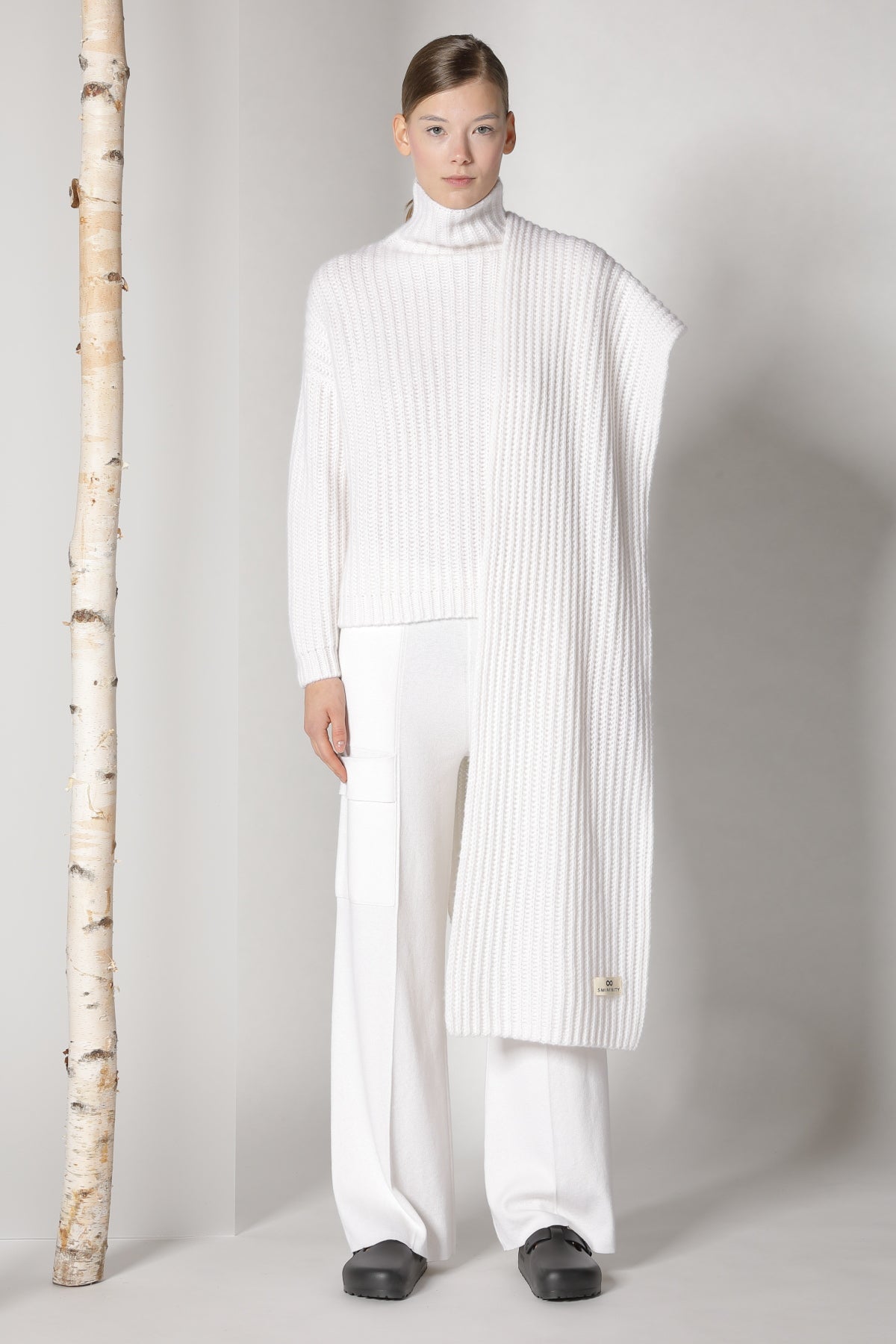 Sminfinity-Blurry Ribbed Scarf-Accessoires-Black-Deal-Outlet-by-ARCHIVIST