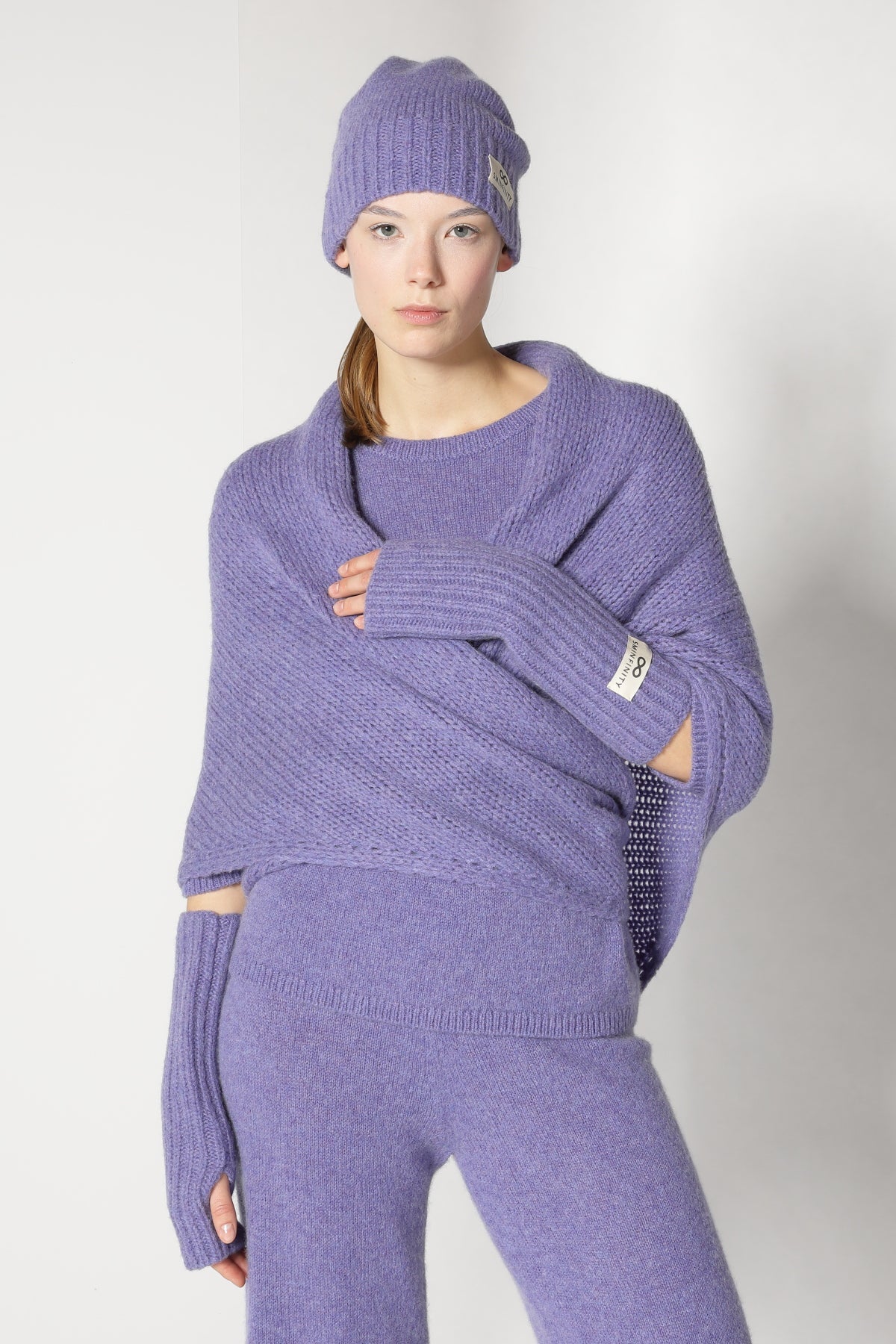 Sminfinity-Cosy Gauntlets-Accessoires-Black-Deal-Outlet-by-ARCHIVIST