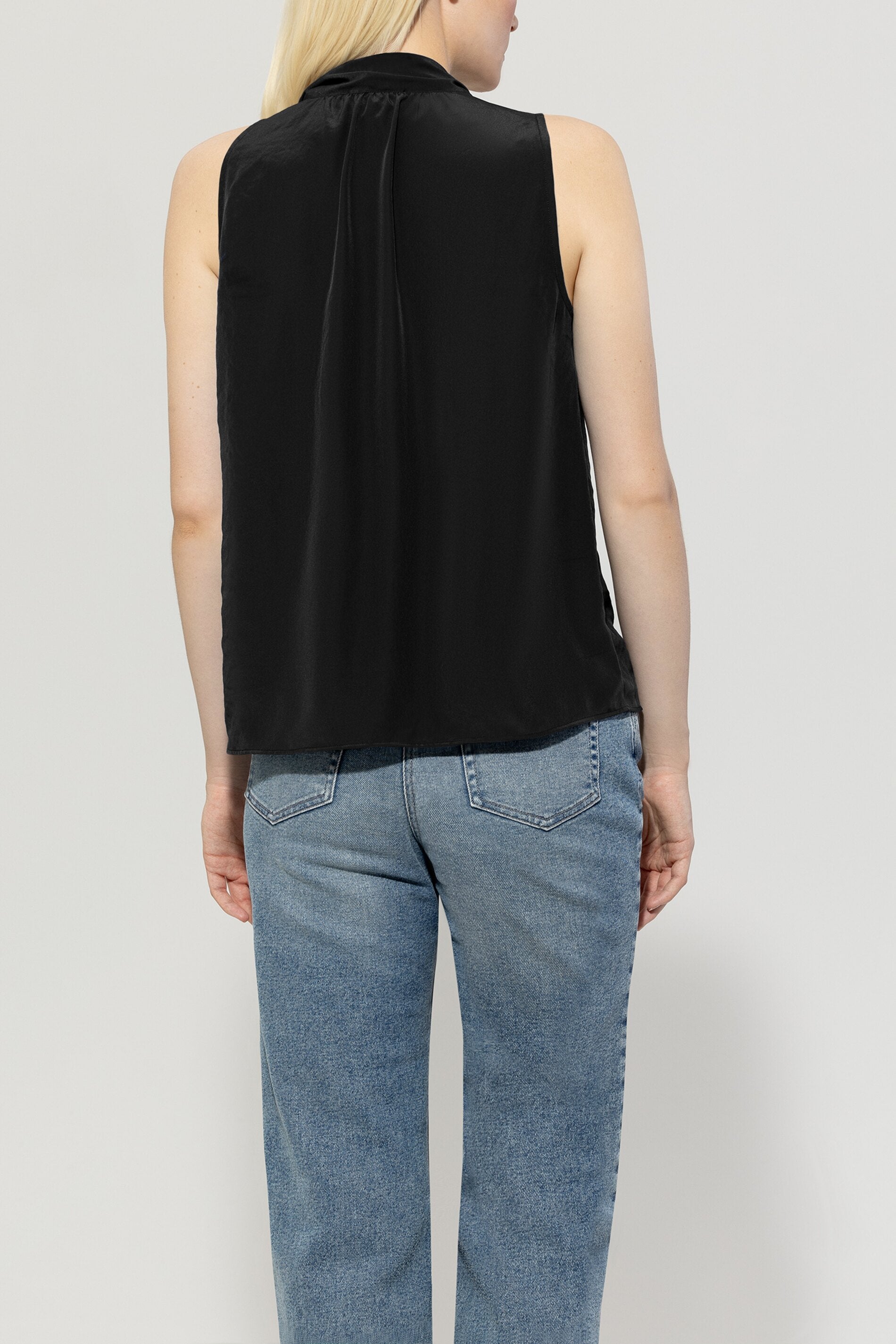 Top mit Schluppe