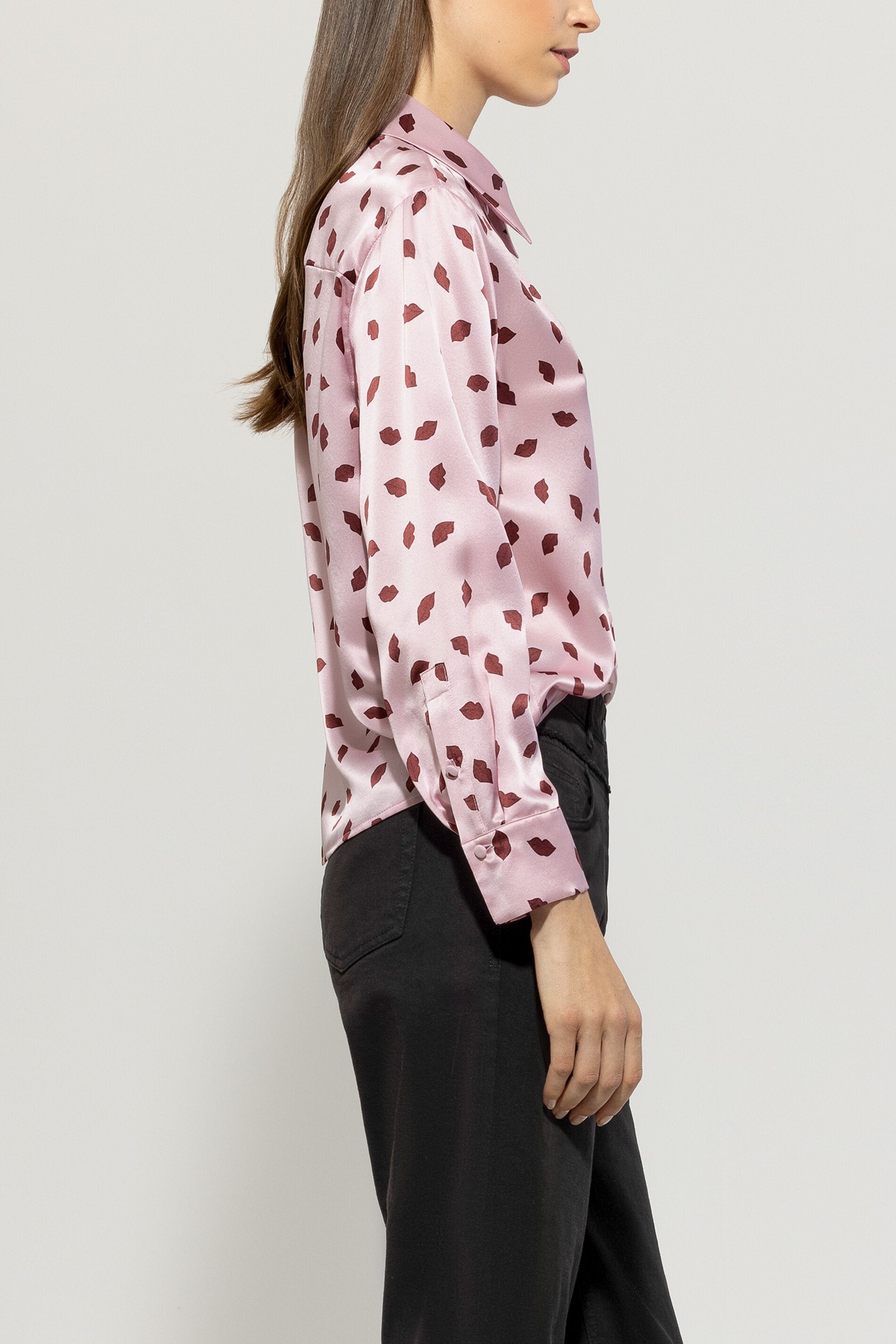 Seidenbluse mit Lips-Print