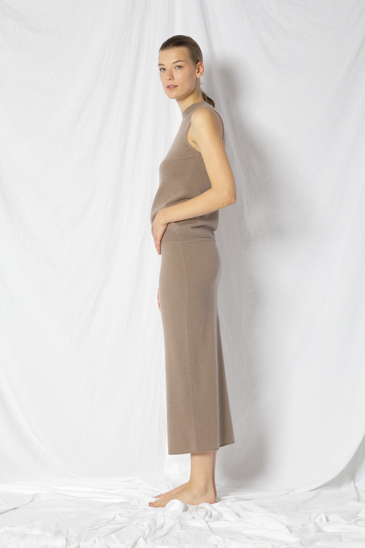 Pure Fitted Pencil Skirt