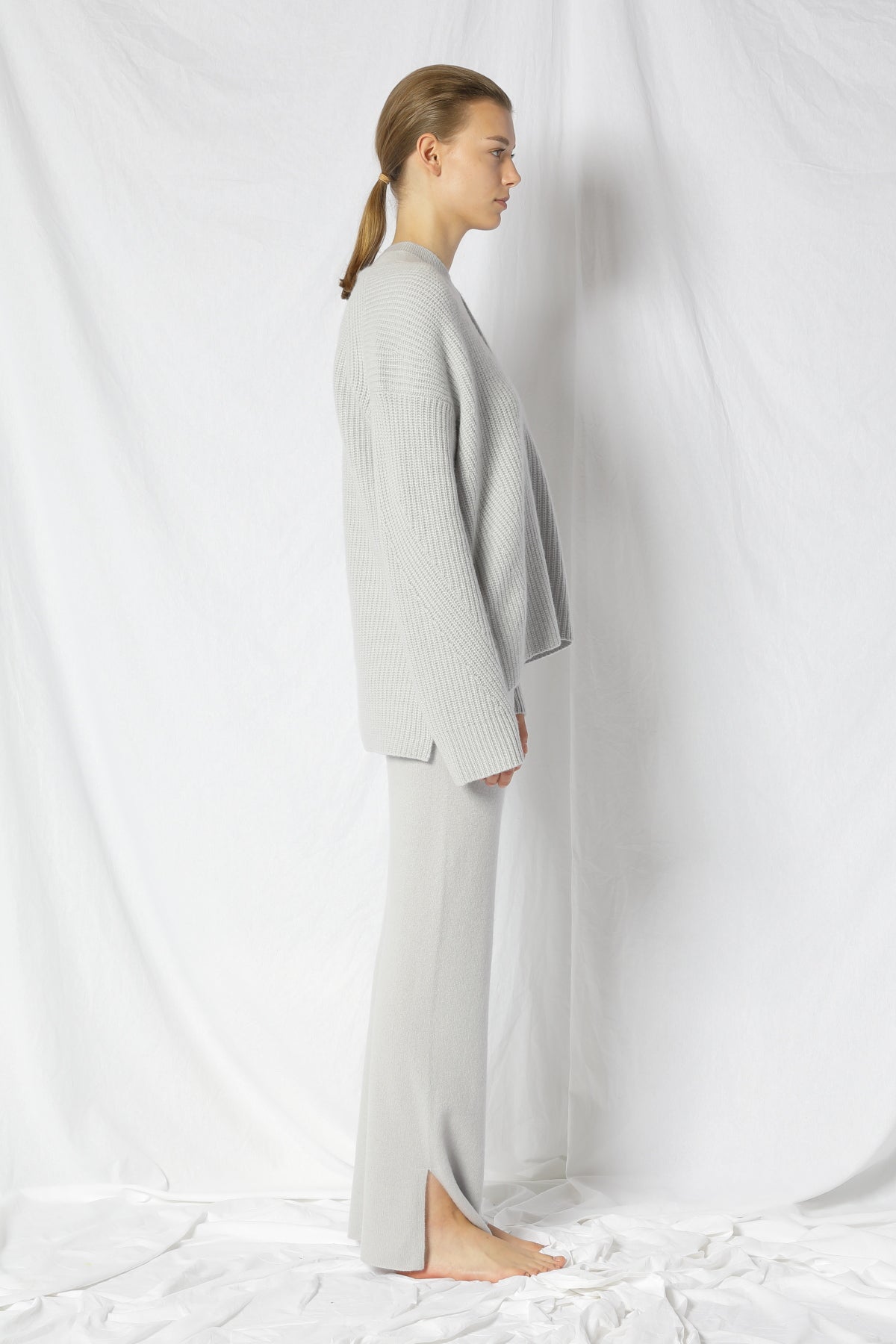 Pure Icon Rib V Jumper