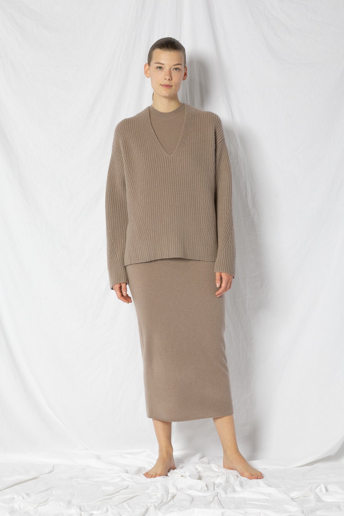 Pure Icon Rib V Jumper