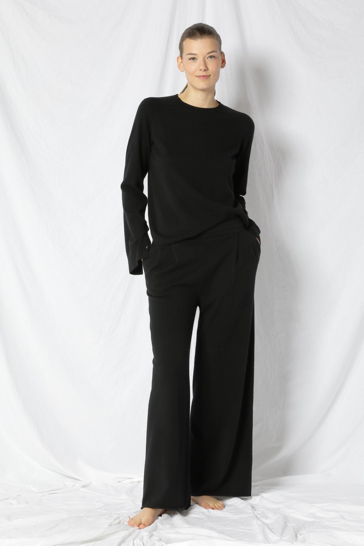 Chilly Cuff Detailed Crew Jumper