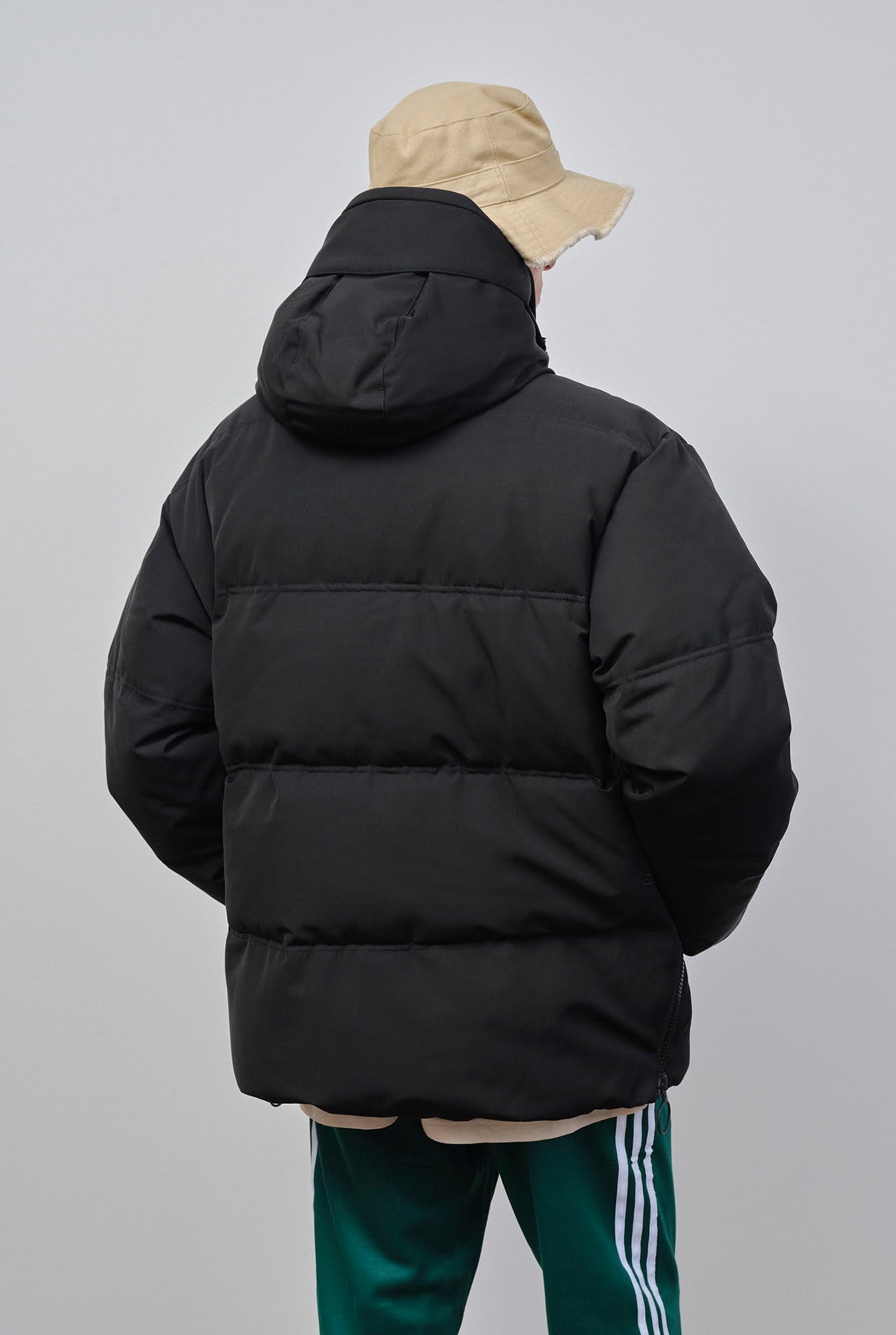 Embassy of Bricks and Logs-Archive-Sale-Outlet-EKONDA SHORT PARKA-Jacken & Mäntel-by-ARCHIVIST