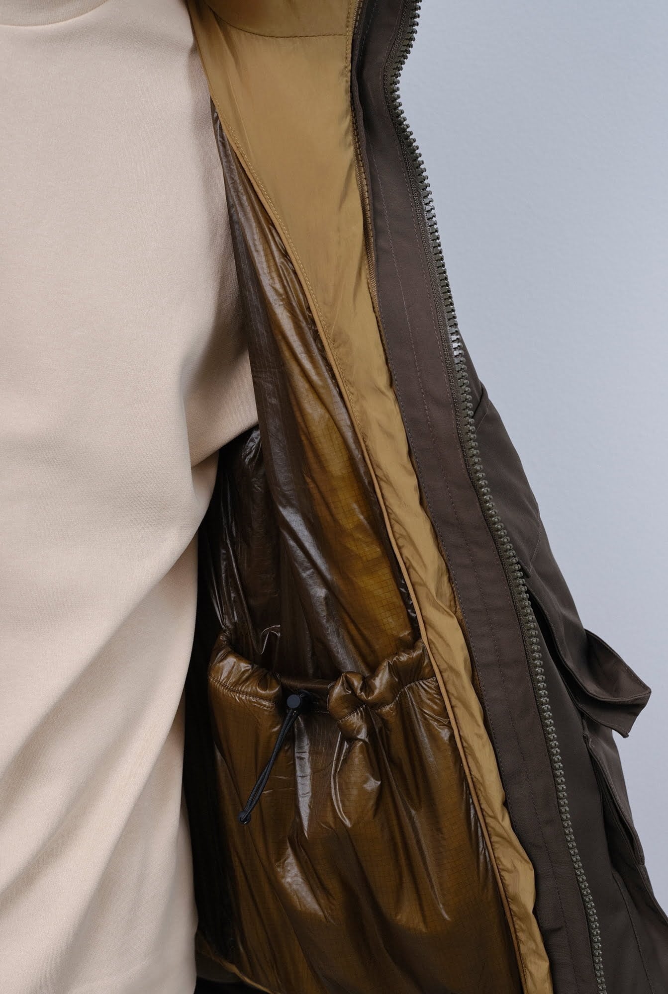 Embassy Of Bricks And Logs-GLASGOW MODULAR COAT-Jacken & Mäntel-Black-Deal-Outlet-by-ARCHIVIST