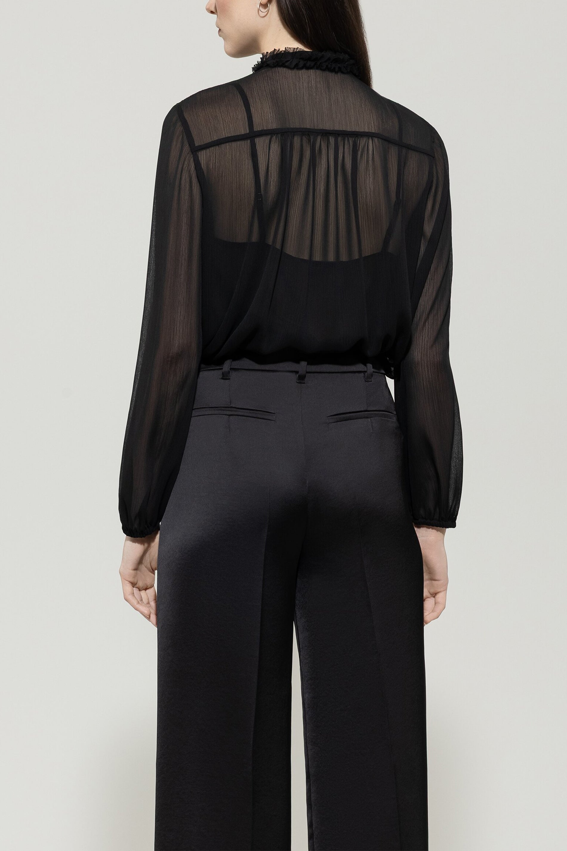 Bluse mit Rüschen-Details