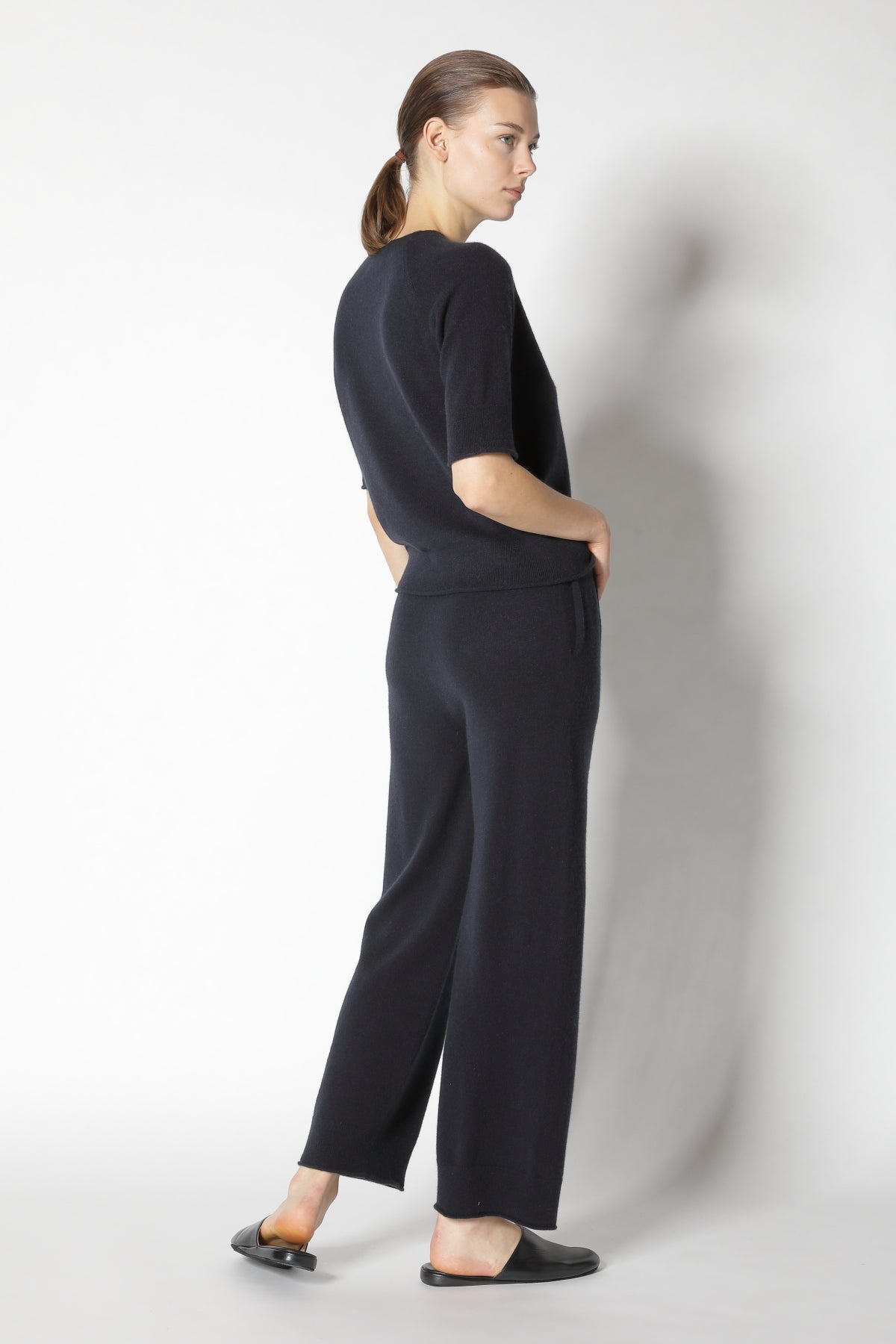 Pure Cropped Pleated Pants