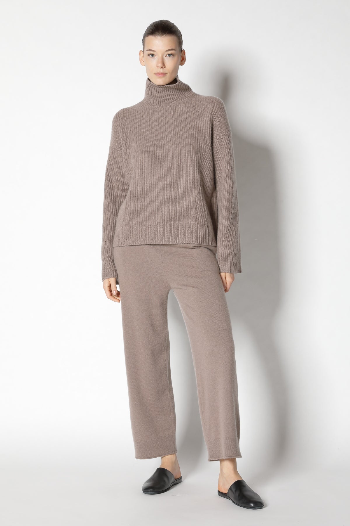 Pure Icon Rib Turtle Jumper