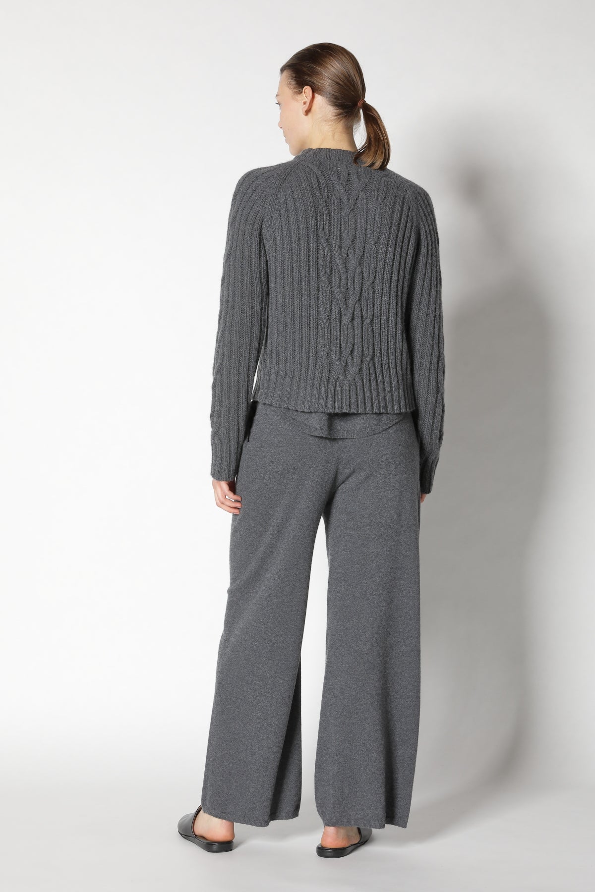 Chilly Cropped Cable Crew Jacket
