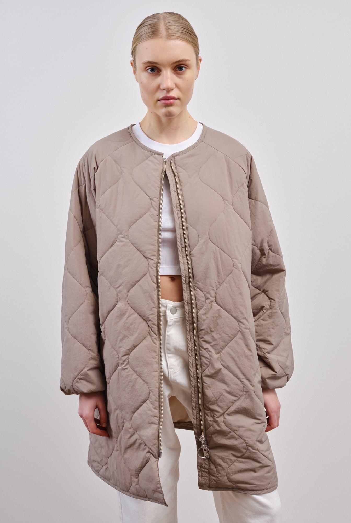 Embassy of Bricks and Logs-Archive-Sale-Outlet-SIENA QUILTED COAT-Jacken & Mäntel-by-ARCHIVIST