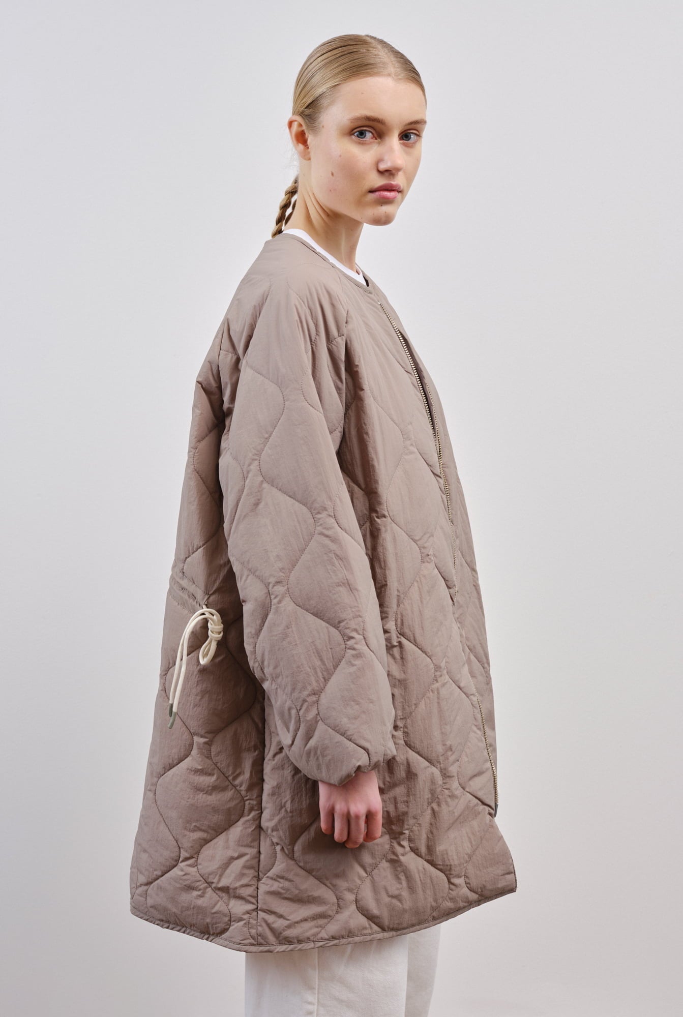 Embassy of Bricks and Logs-Archive-Sale-Outlet-SIENA QUILTED COAT-Jacken & Mäntel-by-ARCHIVIST