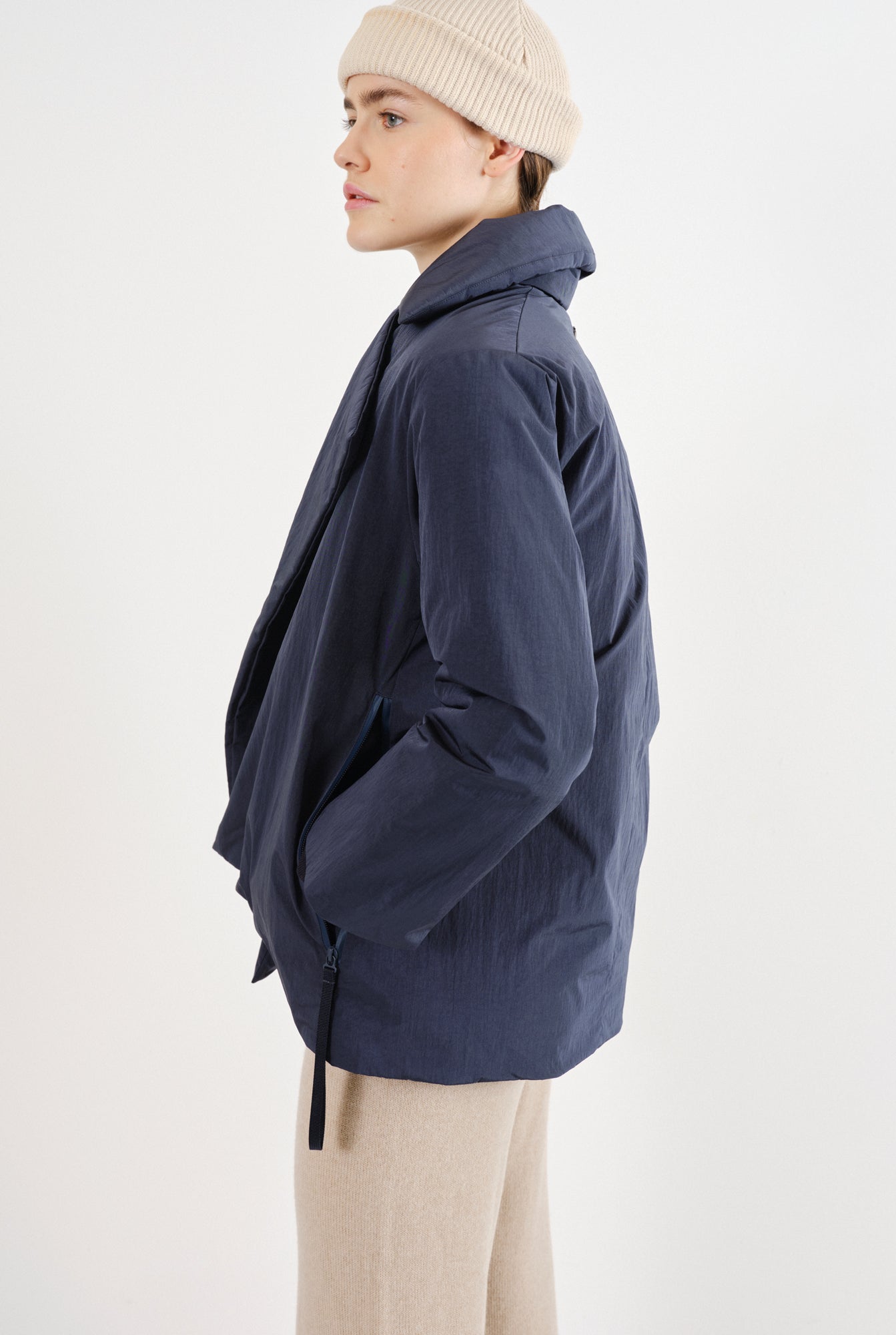 Embassy of Bricks and Logs-Archive-Sale-Outlet-AVALON PUFFER JACKET-Jacken & Mäntel-L-DARK NAVY-by-ARCHIVIST