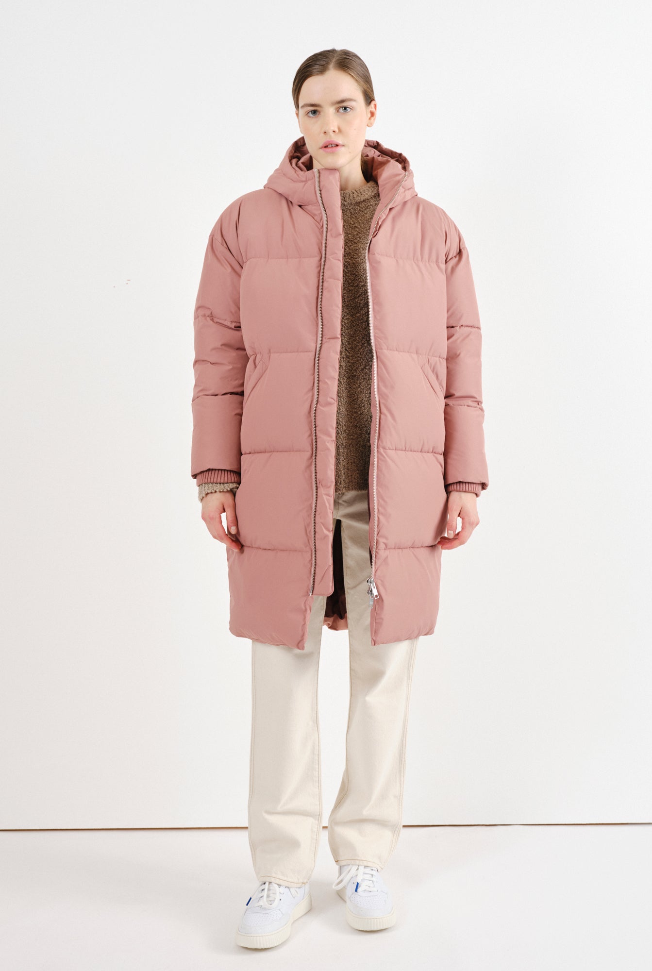 Embassy of Bricks and Logs-Archive-Sale-Outlet-ELPHIN PUFFER COAT-Jacken & Mäntel-XXS-SHADOW ROSE-by-ARCHIVIST