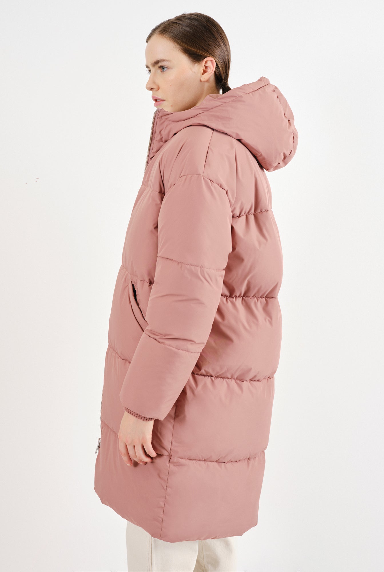 Embassy of Bricks and Logs-Archive-Sale-Outlet-ELPHIN PUFFER COAT-Jacken & Mäntel-by-ARCHIVIST