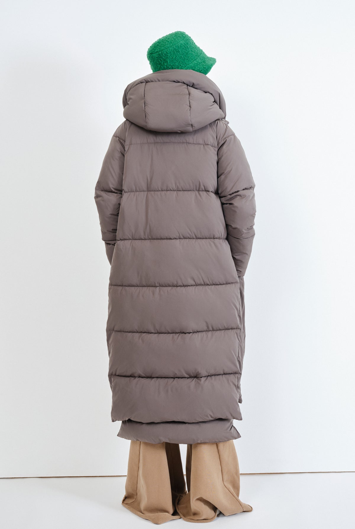 Embassy Of Bricks And Logs-LOURDES PUFFER COAT-Jacken & Mäntel-Black-Deal-Outlet-by-ARCHIVIST