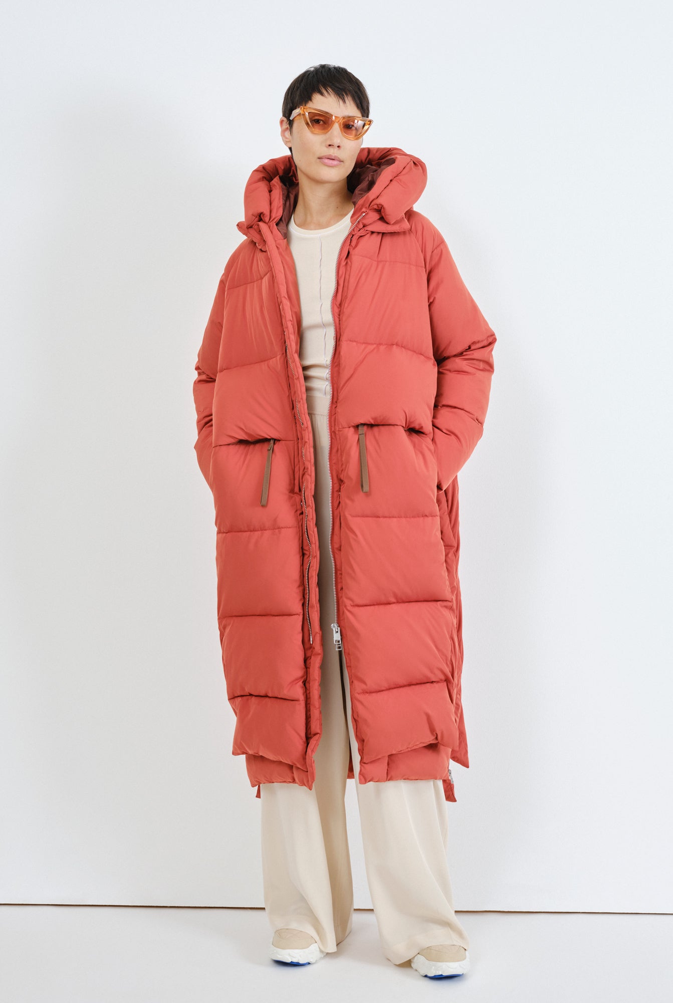 Embassy Of Bricks And Logs-LOURDES PUFFER COAT-Jacken & Mäntel-Black-Deal-Outlet-by-ARCHIVIST