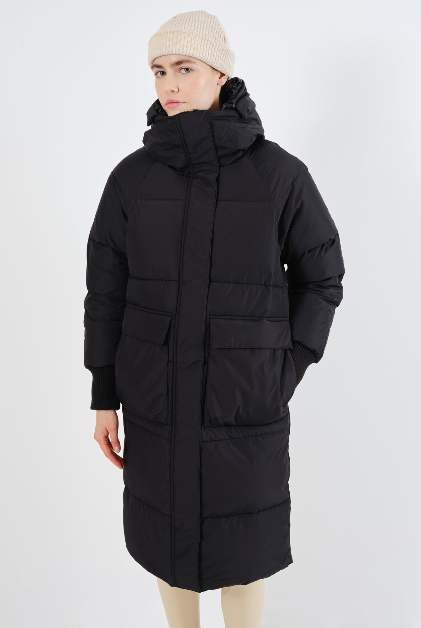 Embassy Of Bricks And Logs-RY PUFFER PARKA-Jacken & Mäntel-Black-Deal-Outlet-by-ARCHIVIST