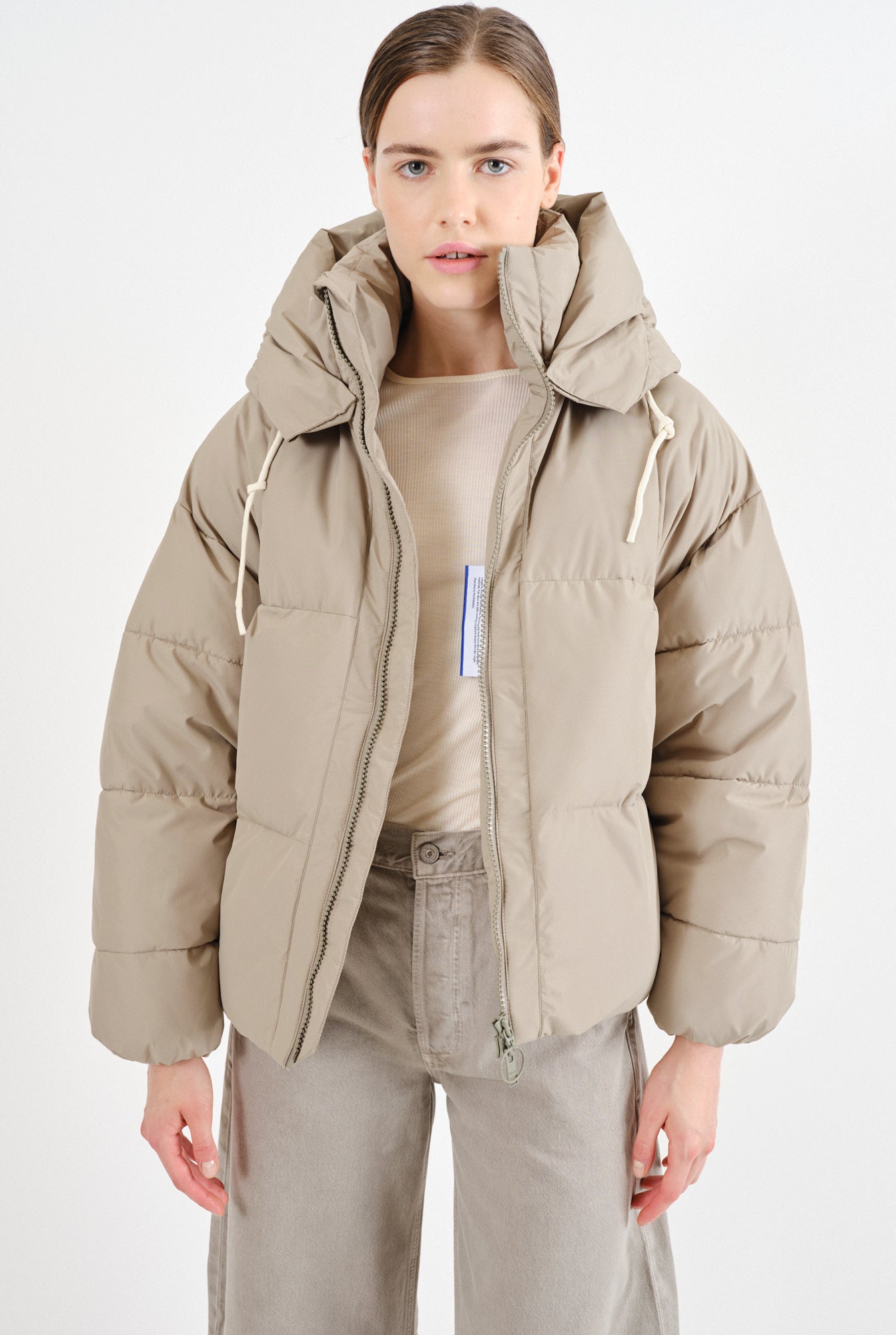 233-Zonza-Puffer-Jacket-Pale-Olive-014.jpg