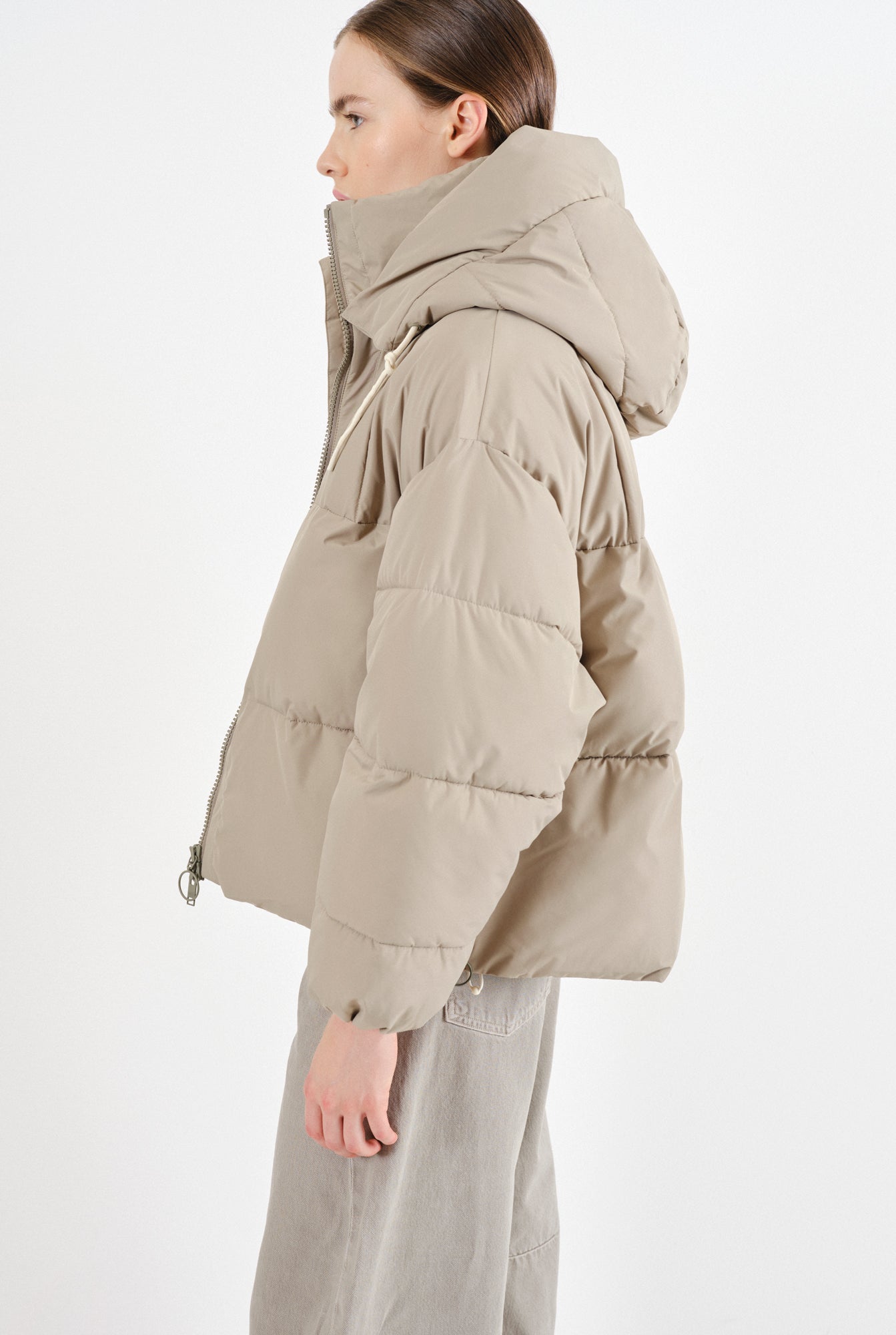 Embassy Of Bricks And Logs-ZONZA PUFFER JACKET-Jacken & Mäntel-Black-Deal-Outlet-by-ARCHIVIST