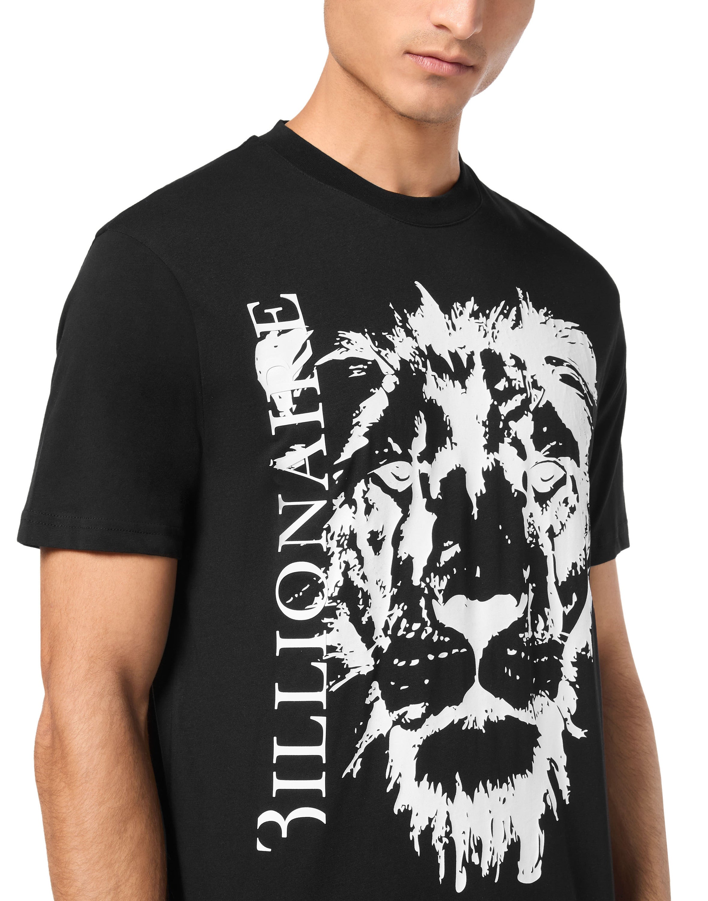 T-Shirt Round Neck LION