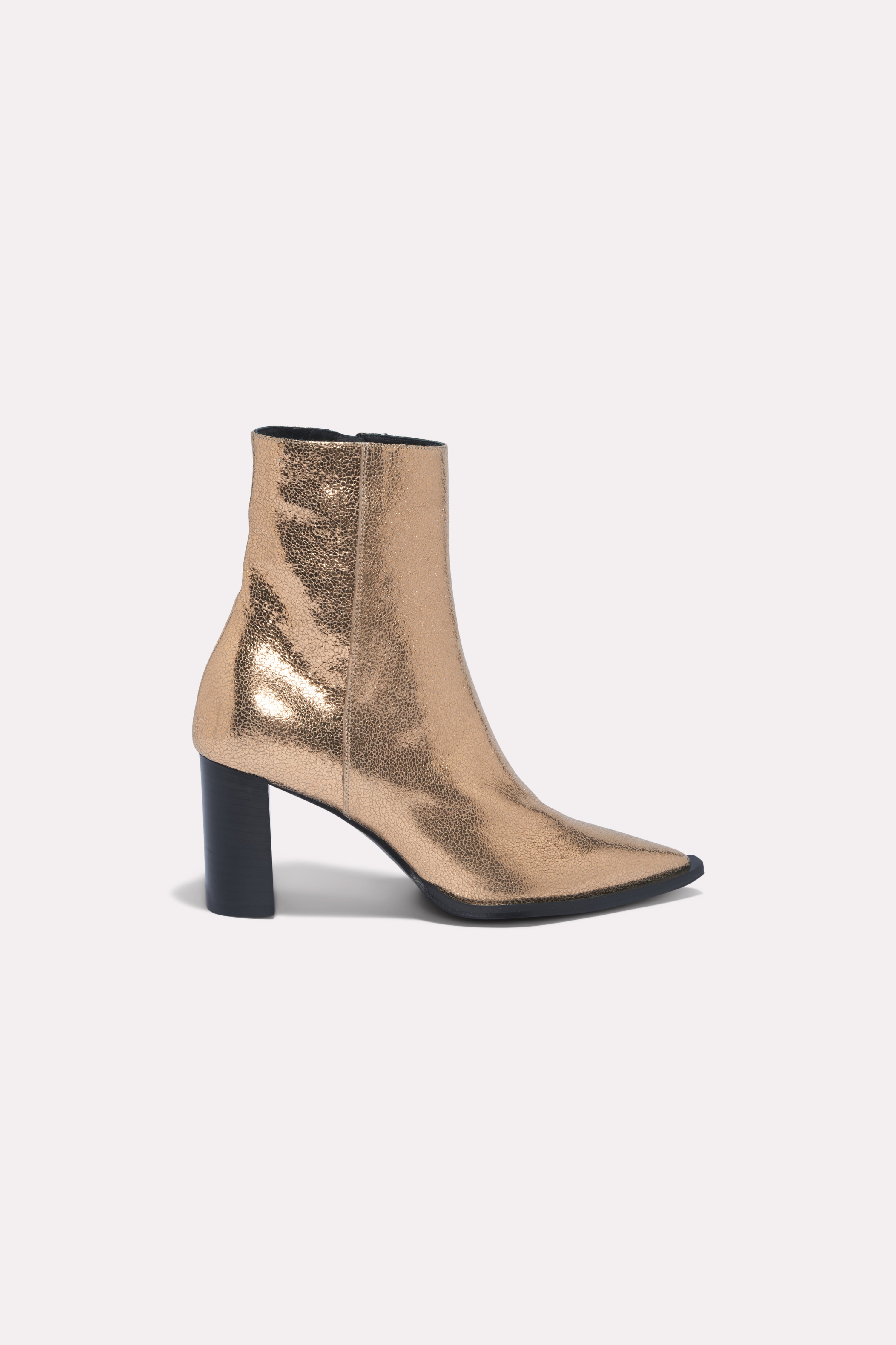 METALLIC CHIC bootie