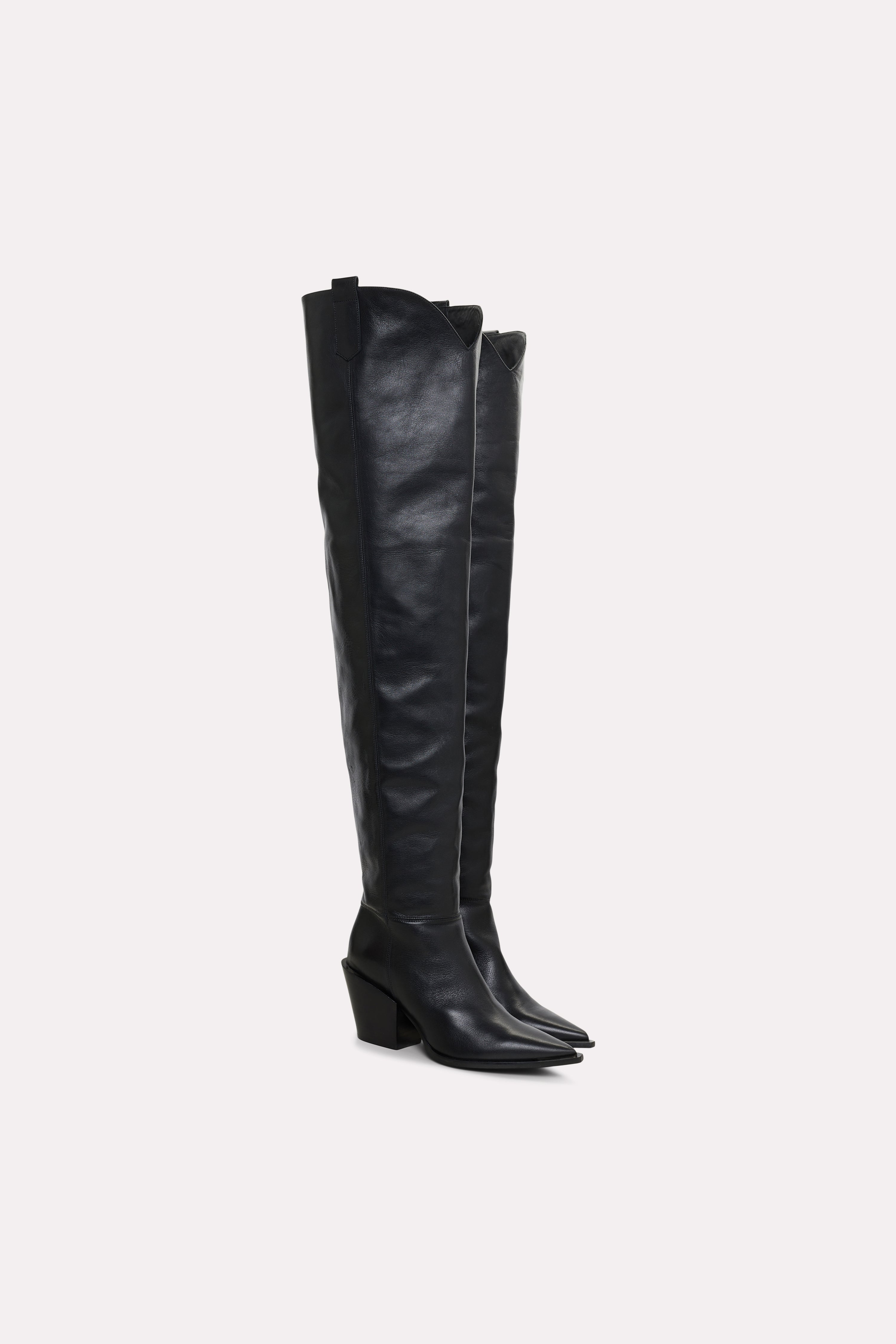 STRONG FEMININITY overknee boot