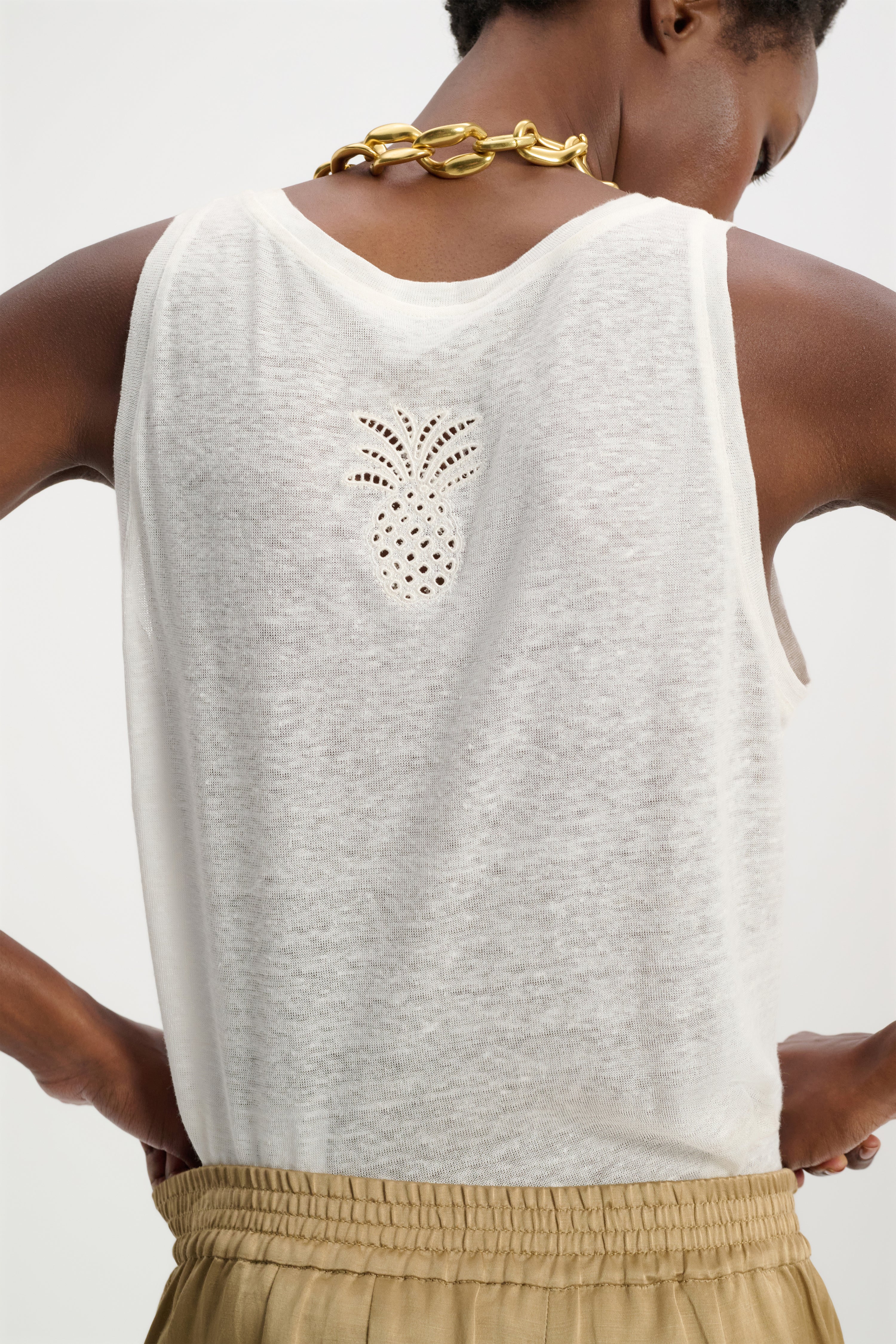 NATURAL EASE top