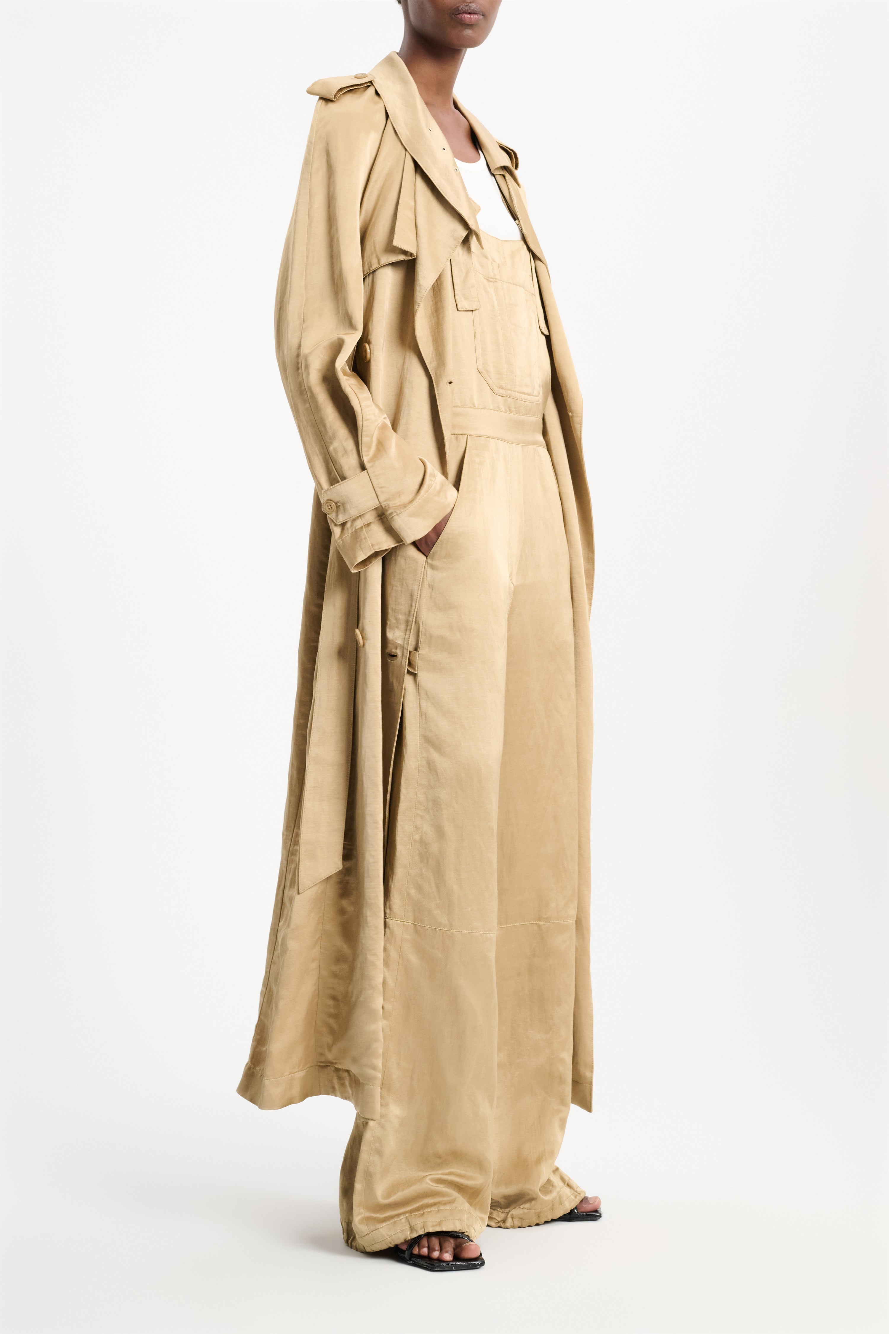 SLOUCHY COOLNESS trench