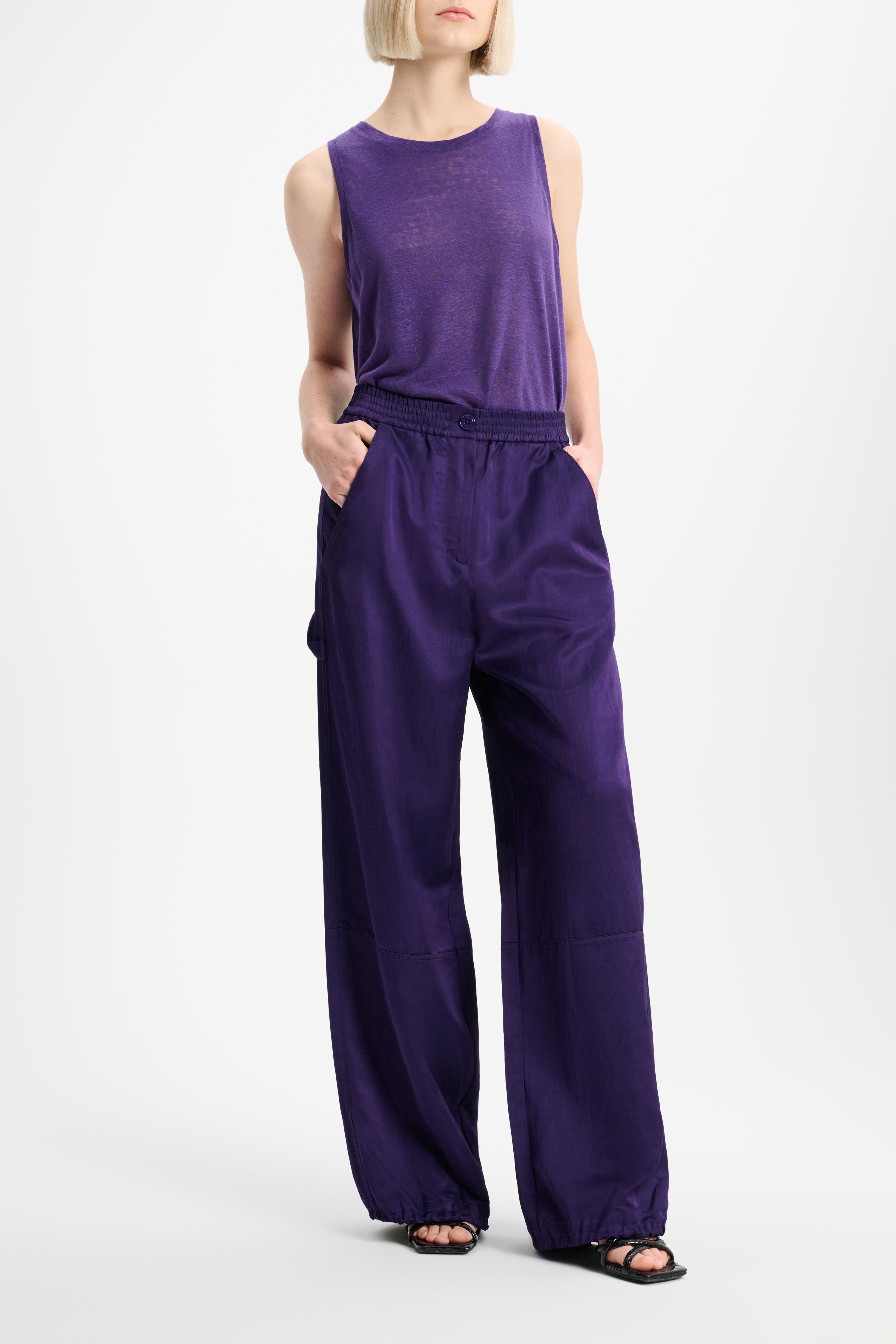 SLOUCHY COOLNESS pants