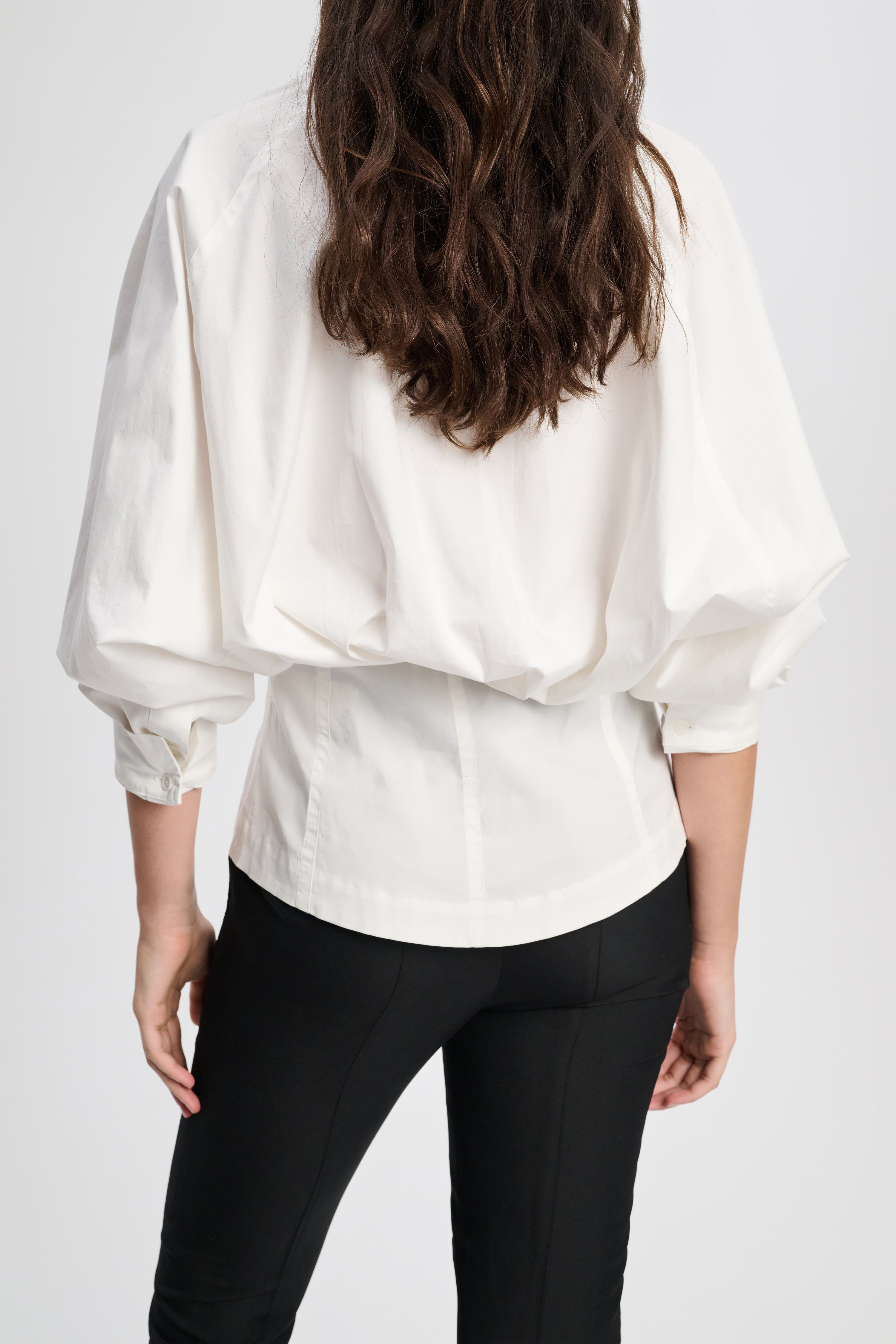 POWERFUL VOLUMES blouse