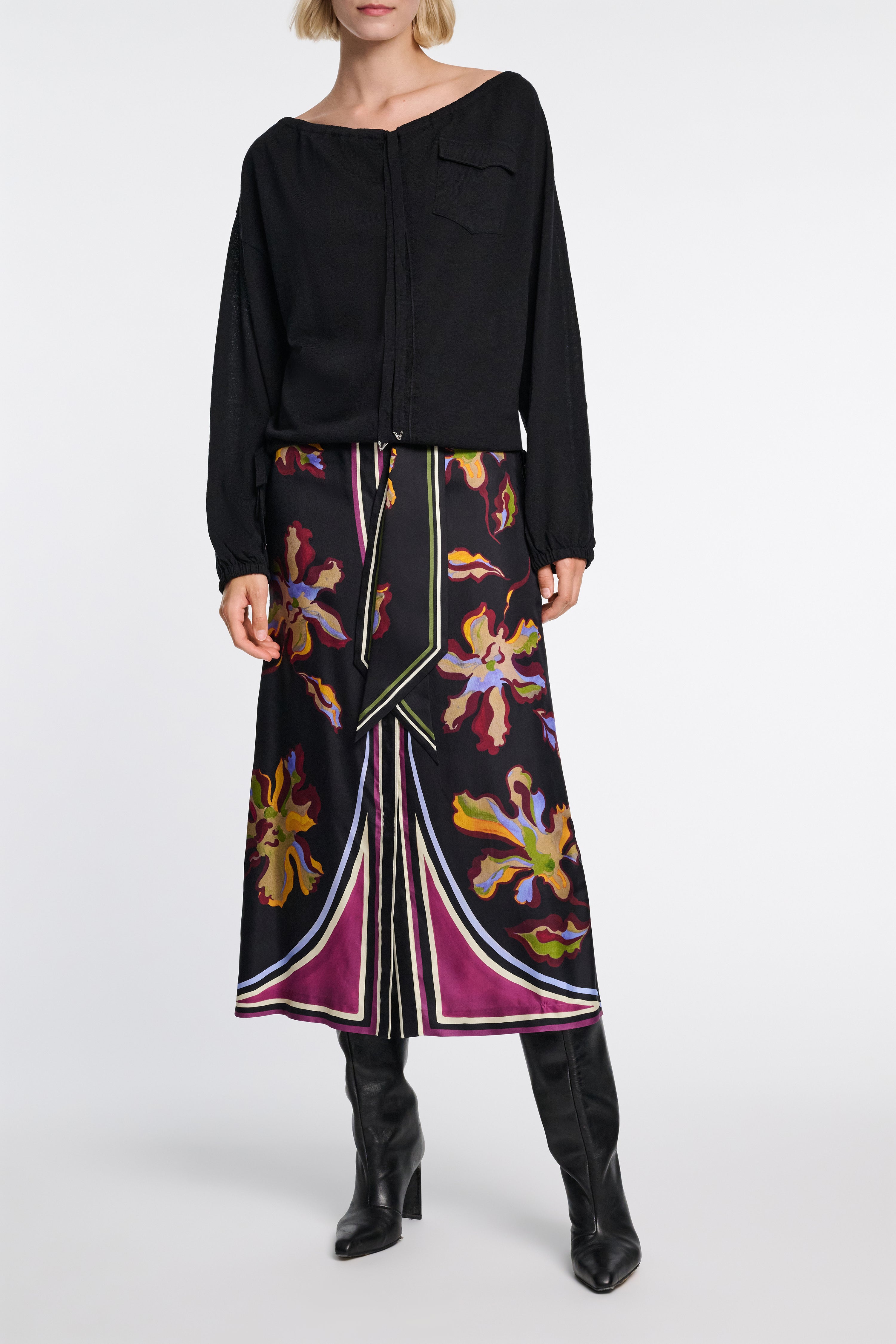 REFINED ESSENTIALS blouse