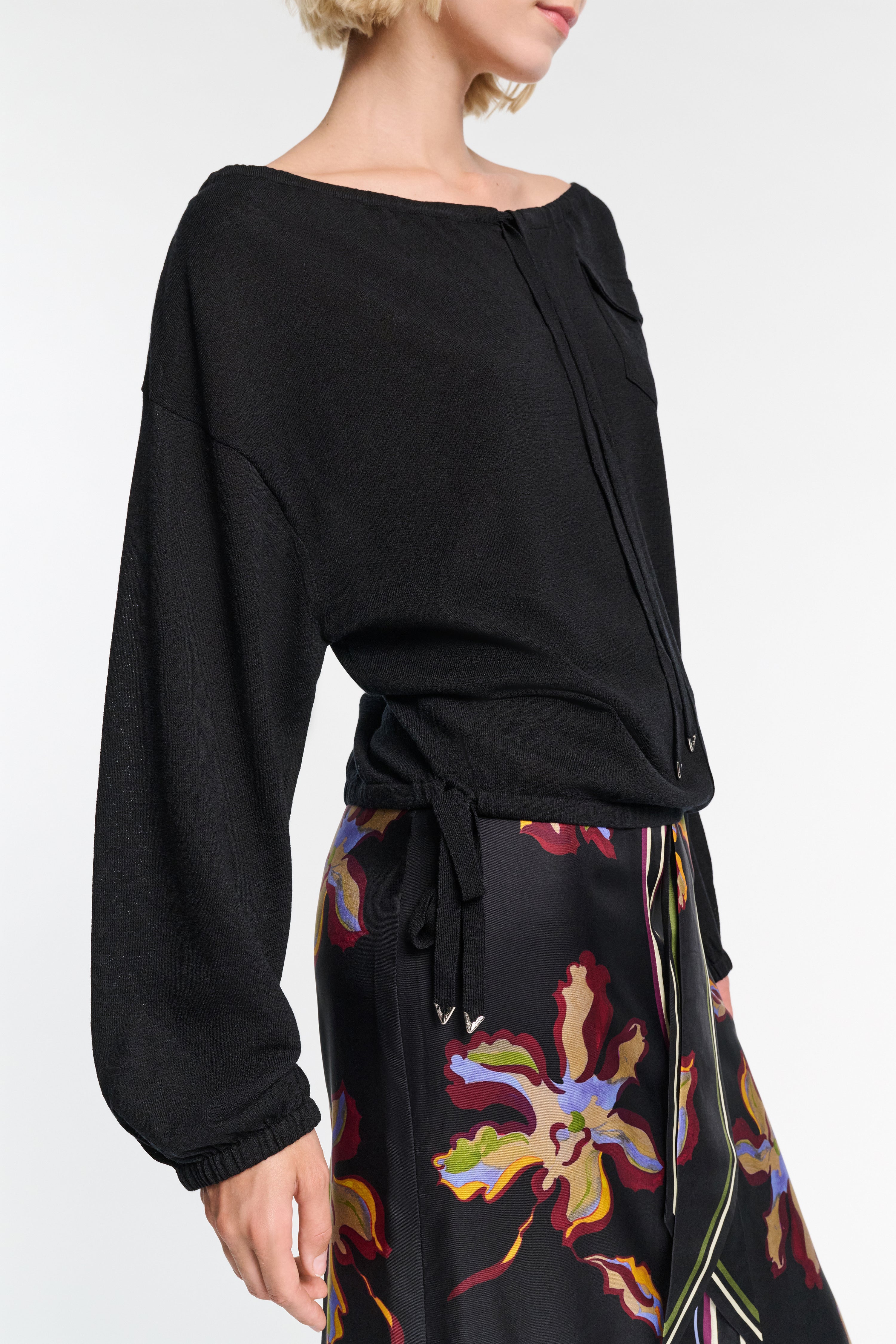 REFINED ESSENTIALS blouse